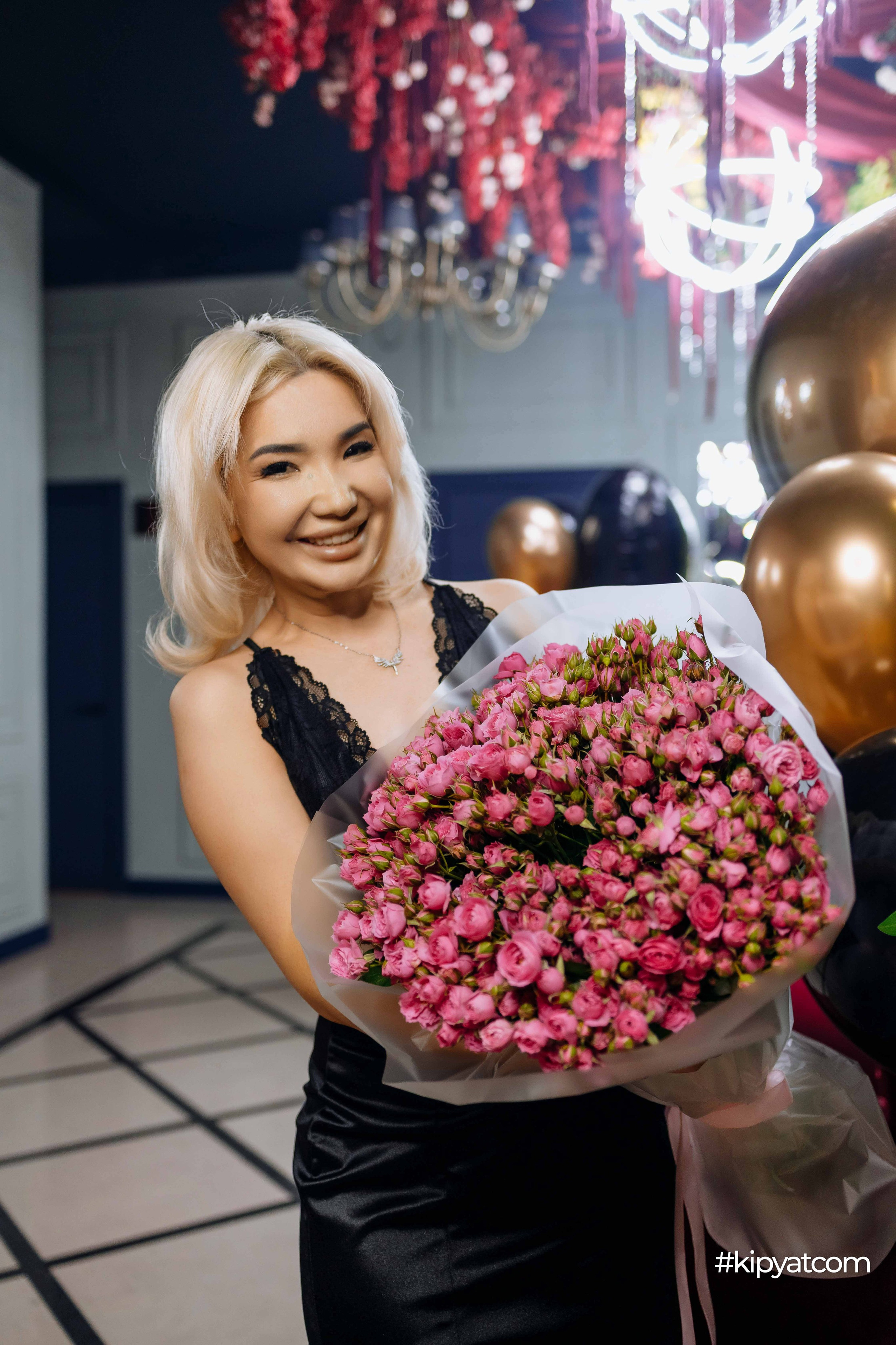 The Queen Prive. Кипятком Шымкент