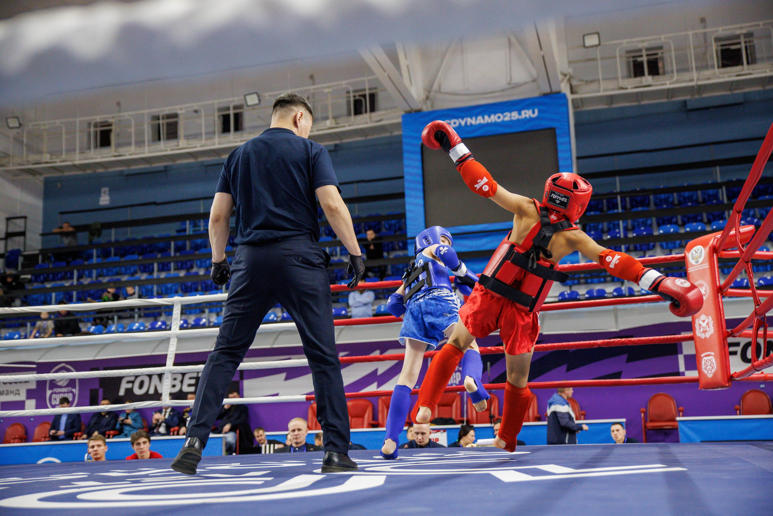 Чемпионат ДВФО по муайтай 2024. Репортажный и портретный фотограф во Владивостоке Шегай Андрей