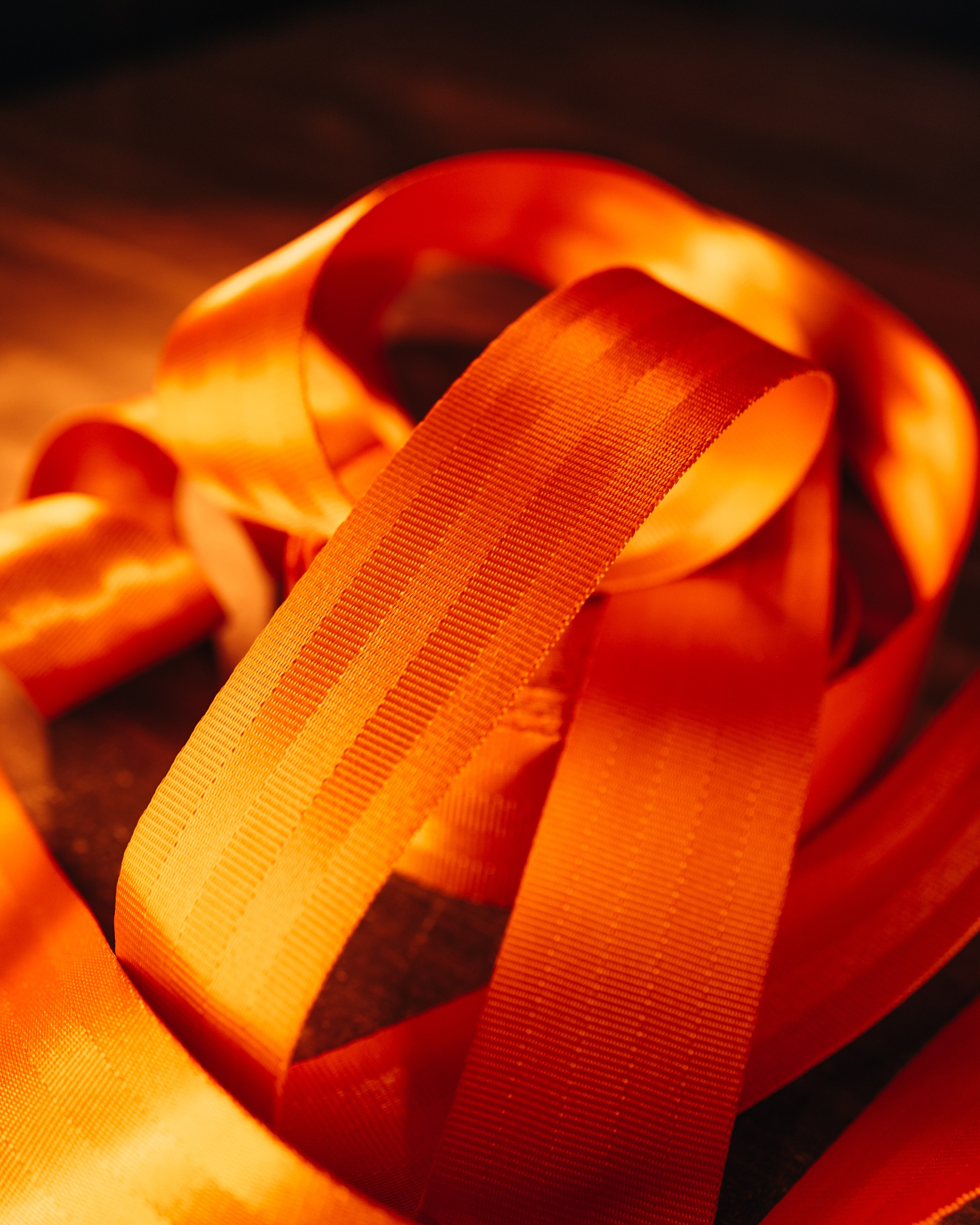 Porsche 911 оранжевый замена ремней безопасности. DeLorein