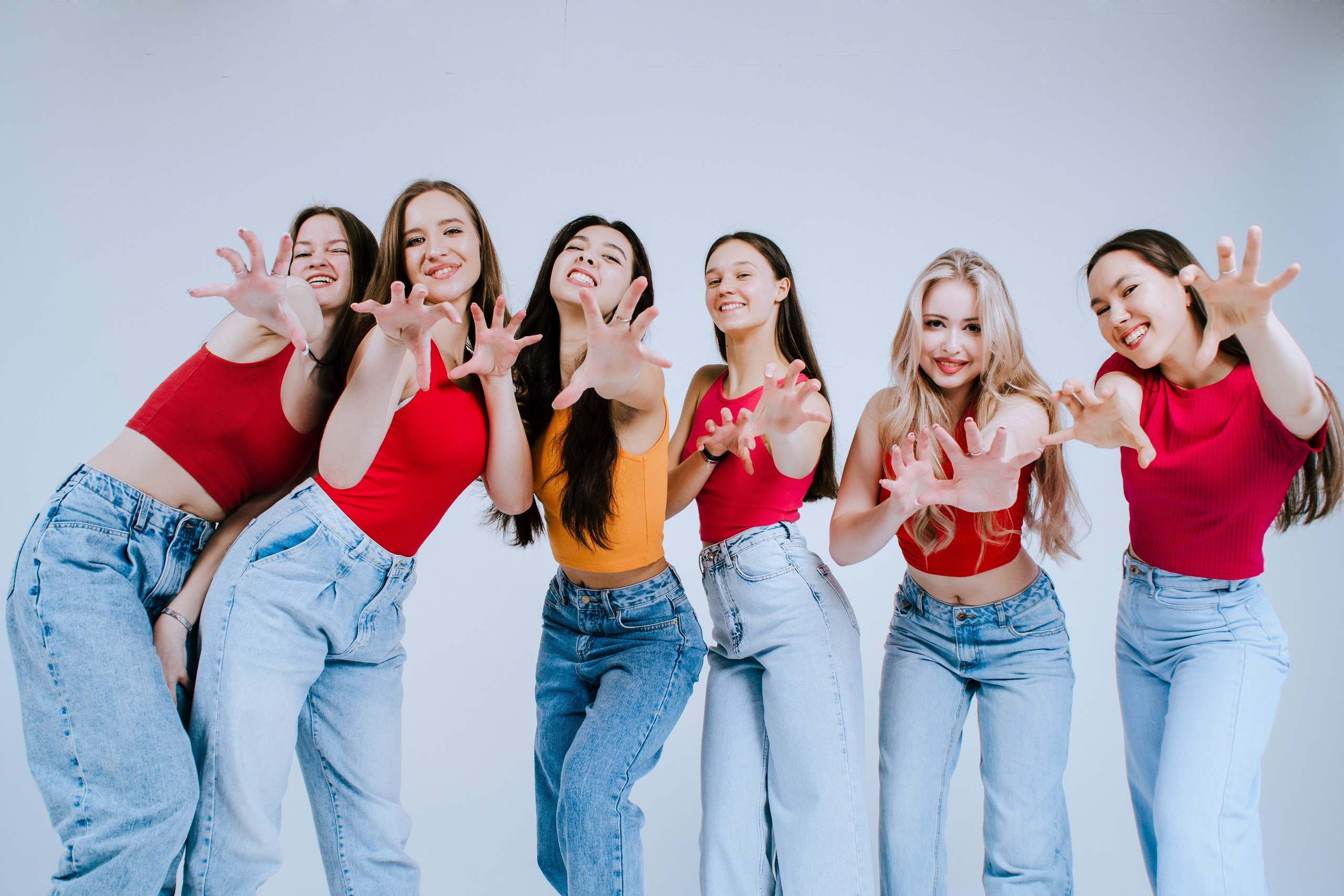 Гимназия № 1 2023. Фотограф Ярмишко Дарья. Выпускные фотокниги