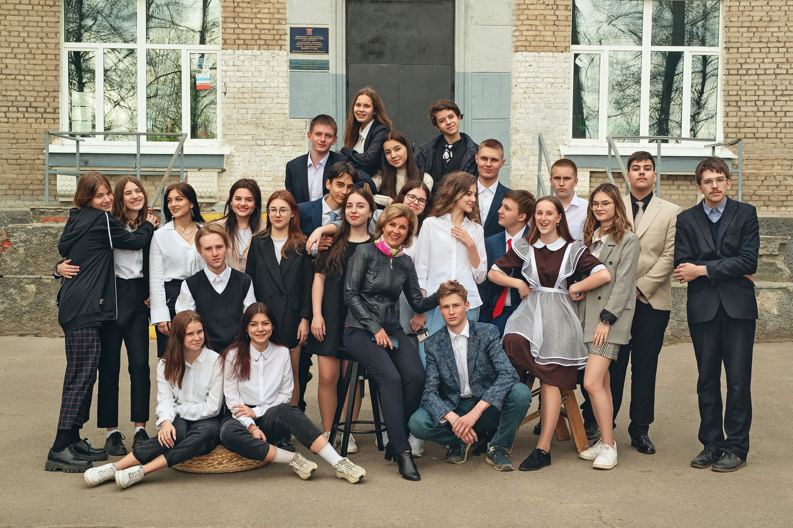 Выпускной альбом для 9-11 классов в СПб и ЛО. Выпускные альбомы для школы и детского сада в СПб и ЛО