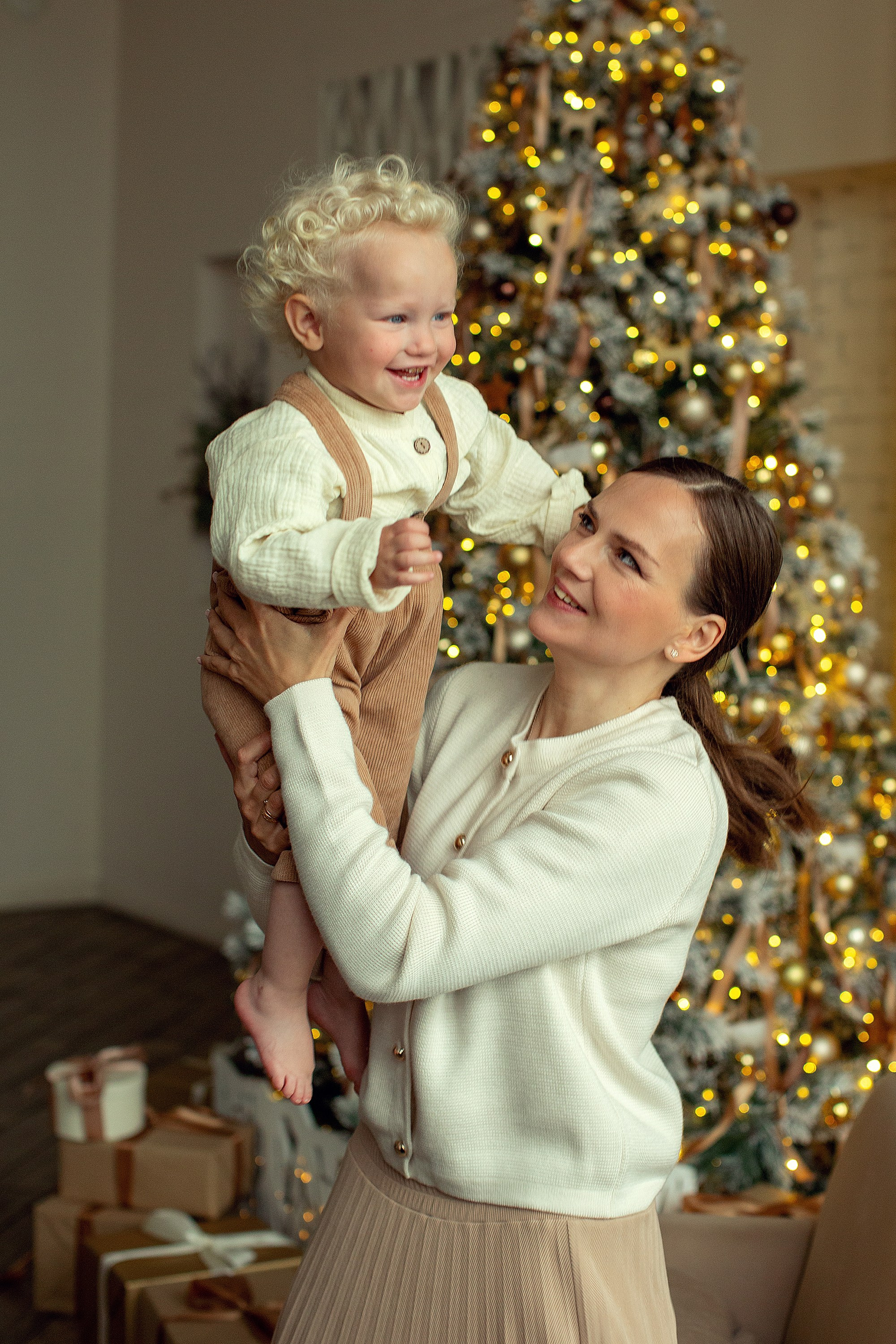 Живые семейные кадры в студии. Это возможно?. Tatyana Nadezhdina Family photographer