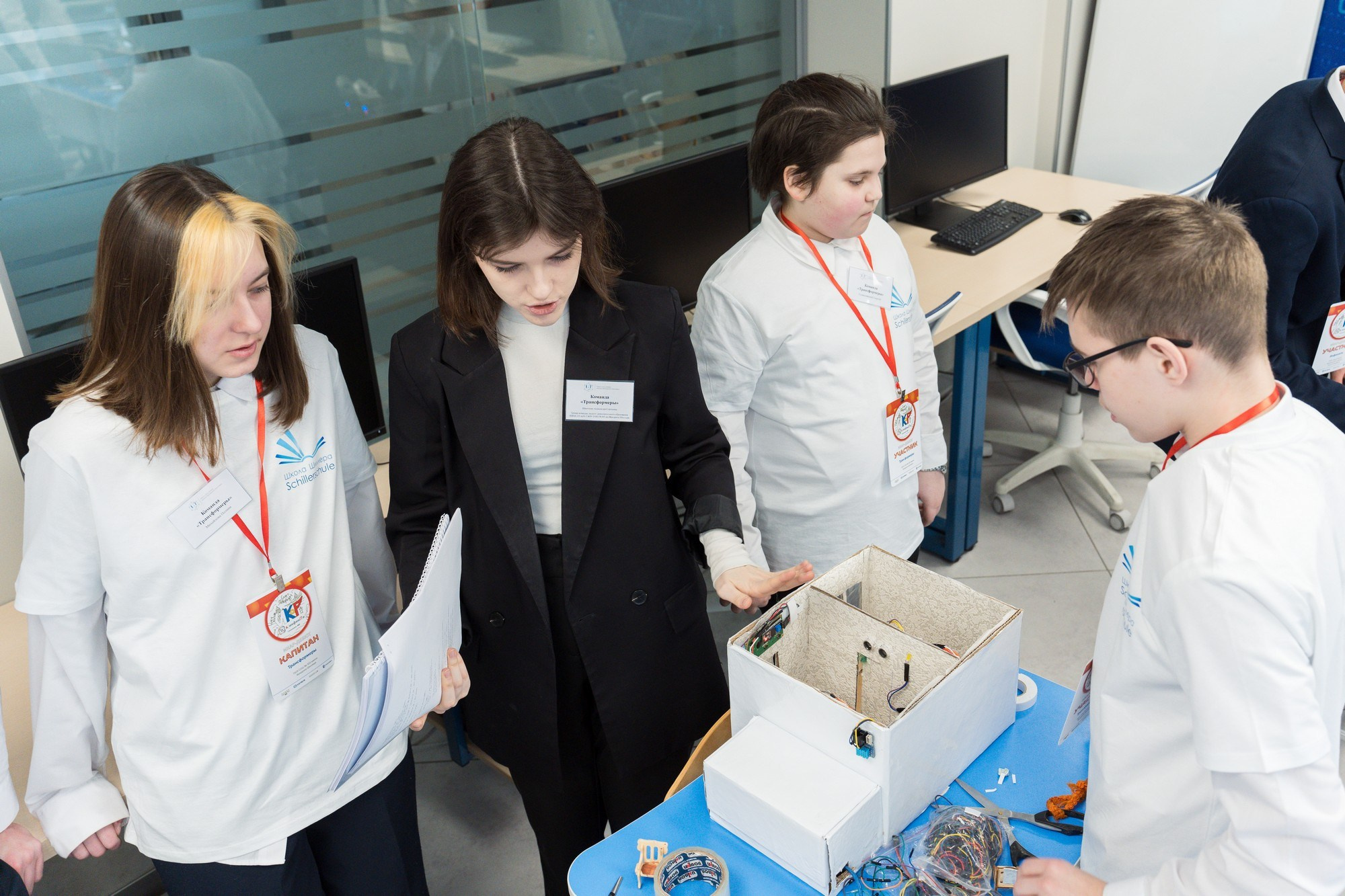 Инженерные кадры России. Репортажная съёмка в Санкт-Петербурге, Константин Петров