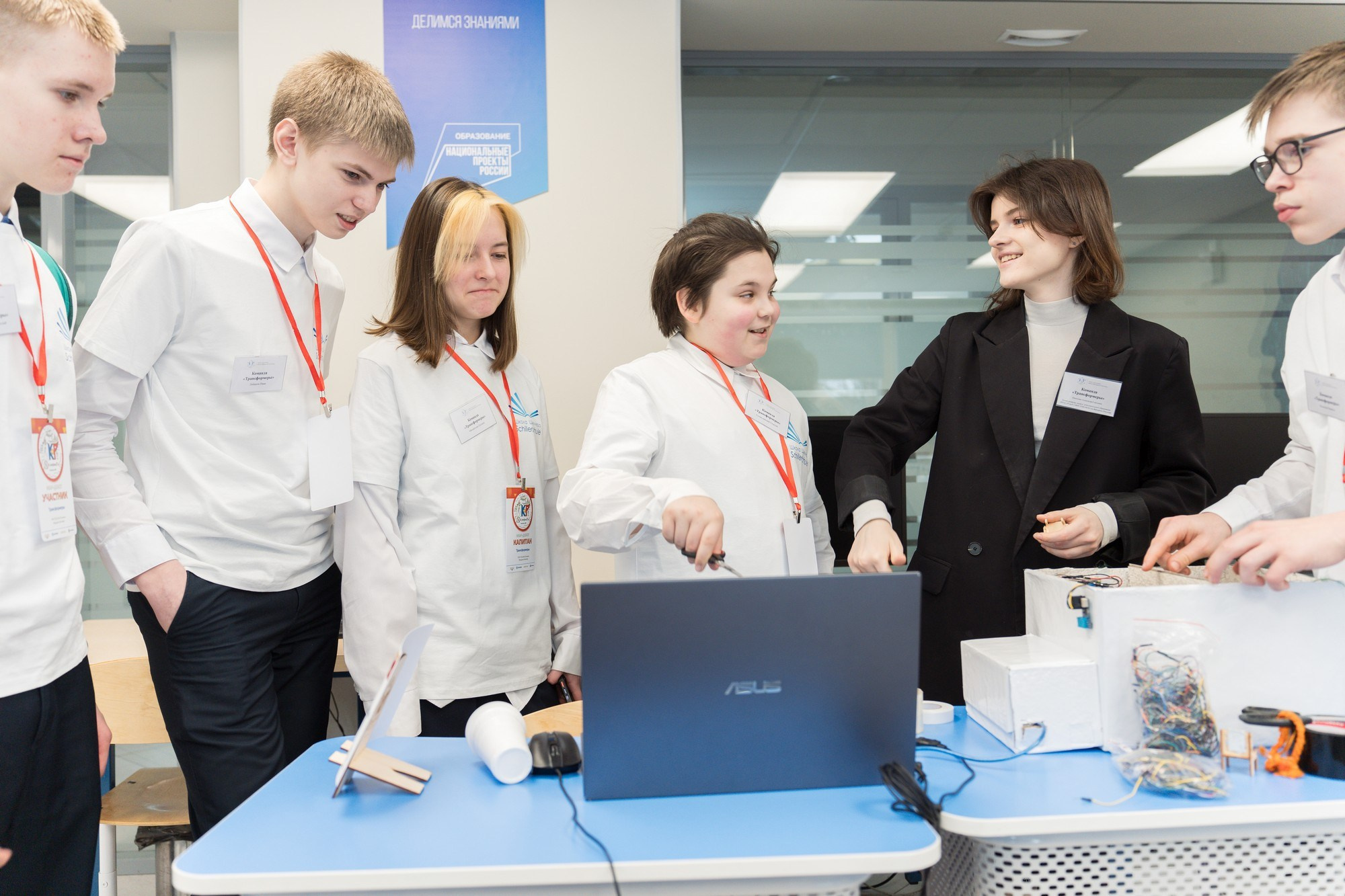 Инженерные кадры России. Репортажная съёмка в Санкт-Петербурге, Константин Петров