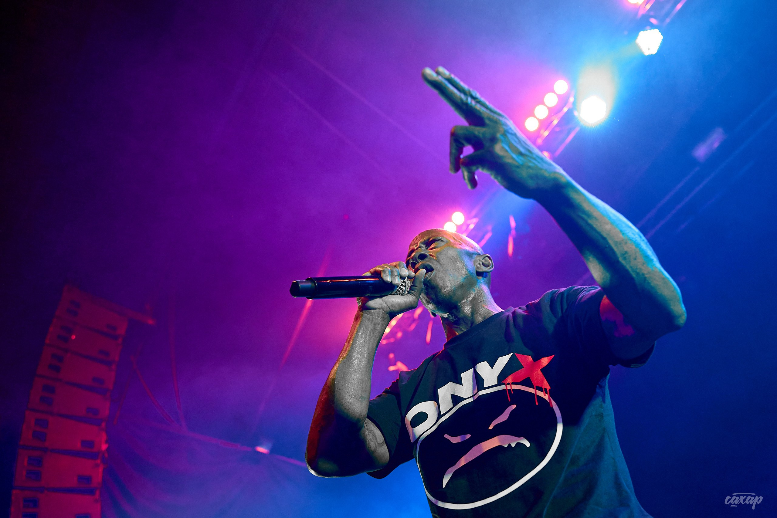 ONYX. Профессиональный фотограф в Екатеринбурге Юра Сахар