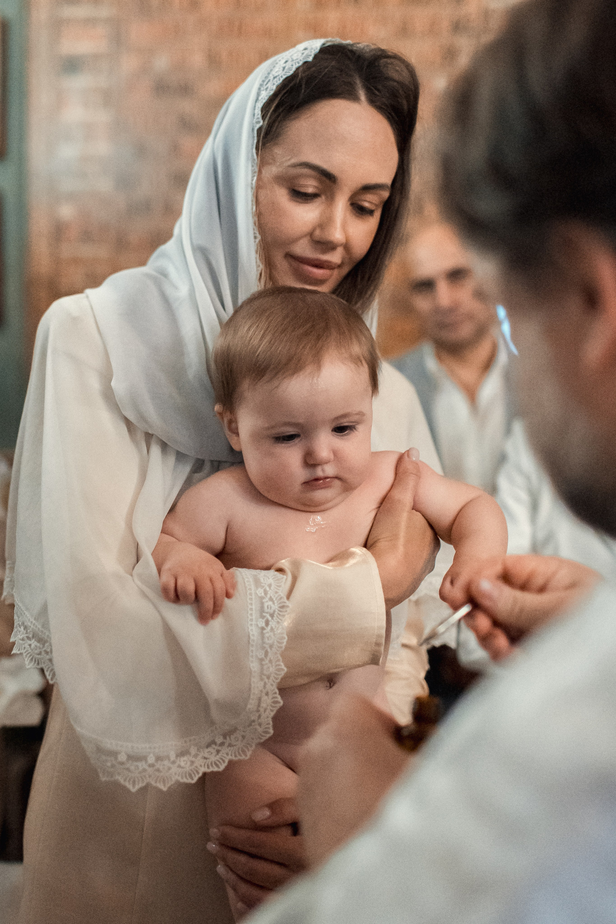 Крещение в Зачатьевском Монастыре. Профессиональный фотограф в Москве и Мо Мария Шантарёва