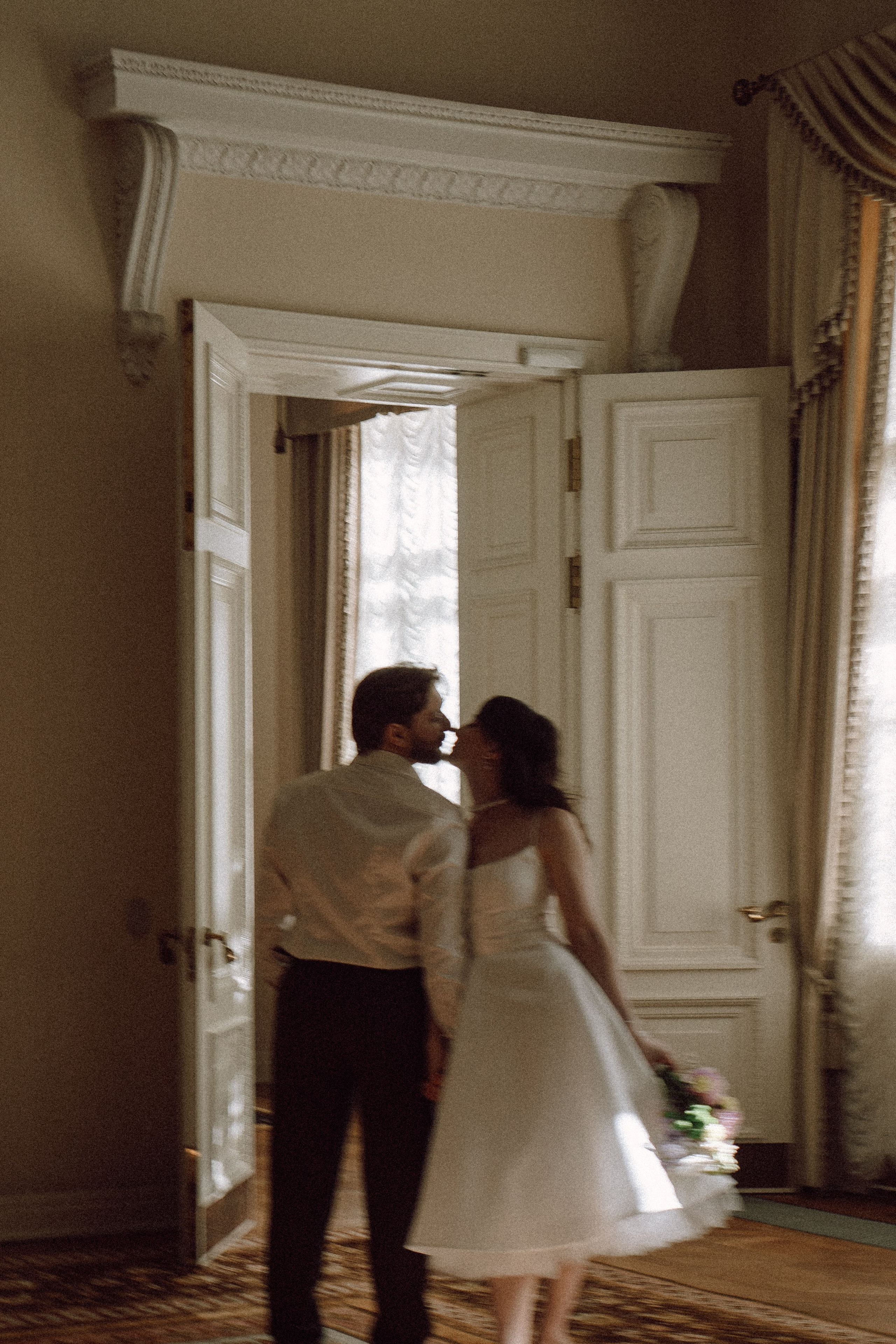 СВАДЕБНАЯ ФОТОСЕСИСИЯ В ГОРОДЕ ПУШКИН. Профессиональный фотограф, Санкт-Петербург — Виктория Богомолова