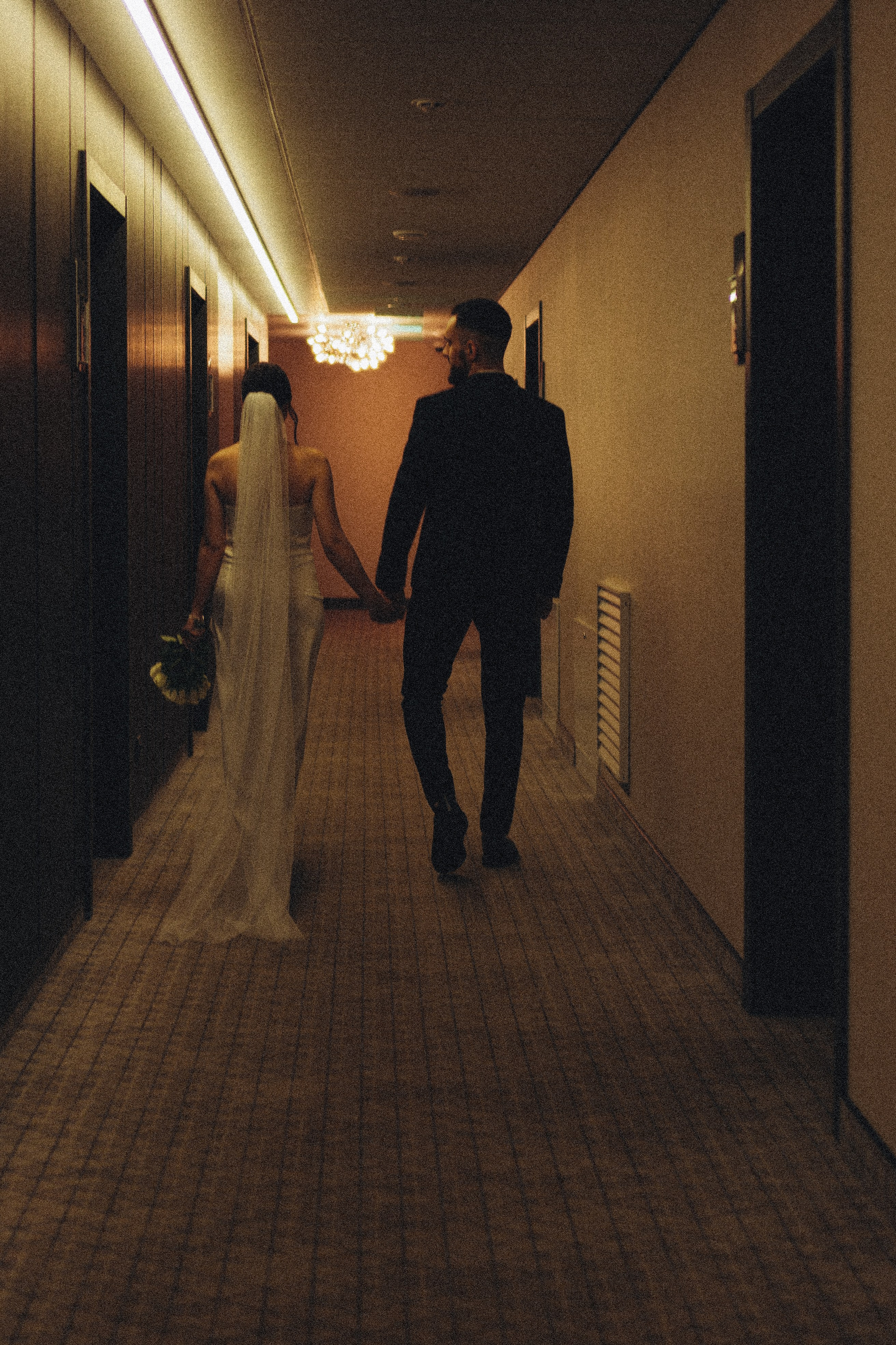 СВАДЕБНАЯ СЬЕМКА СБОРОВ ЖЕНИХА И НЕВЕСТЫ В ОТЕЛЕ И ТАКЖЕ ФОТОСЕССИИЯ В ОТЕЛЕЕ МЕГАПОЛИС БРЯНСК. Профессиональный фотограф, Санкт-Петербург — Виктория Богомолова