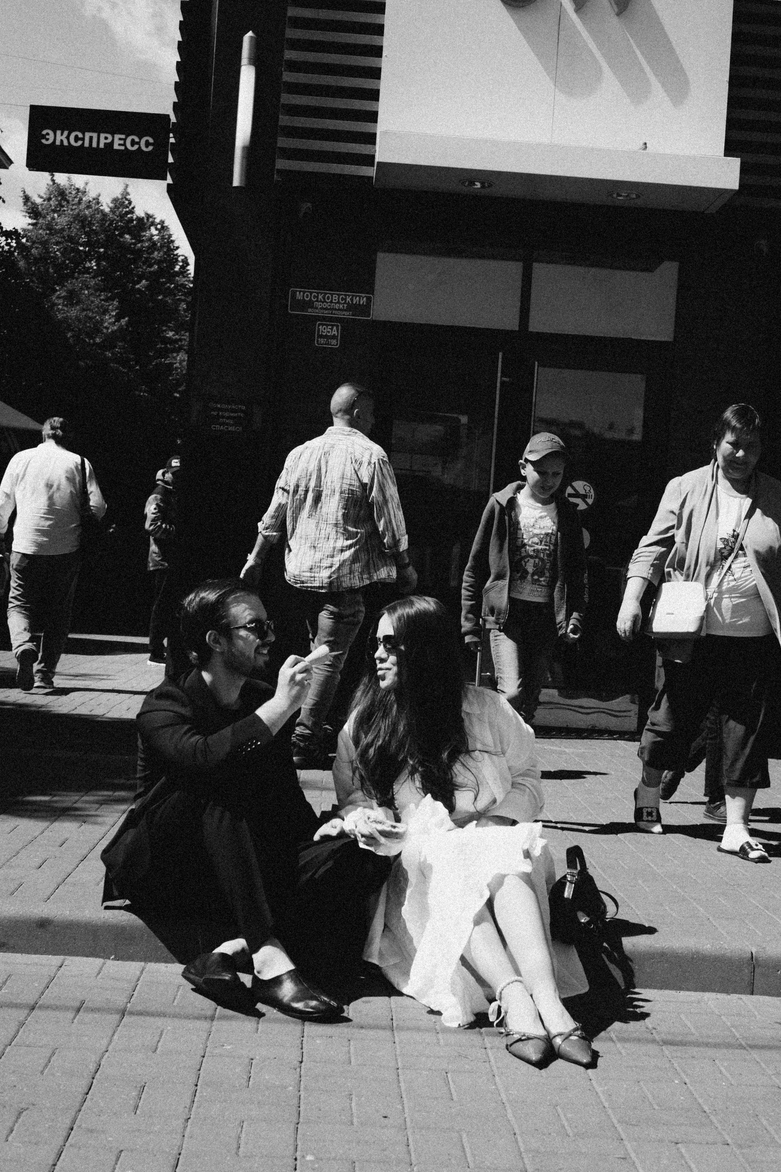 СВАДЕБНАЯ СЬЕМКА В ПАРКЕ ПОБЕДЫ И ПРОГУЛКА ПО МОСКОВСКОМУ ПРОСПЕКТУ. Профессиональный фотограф, Санкт-Петербург — Виктория Богомолова