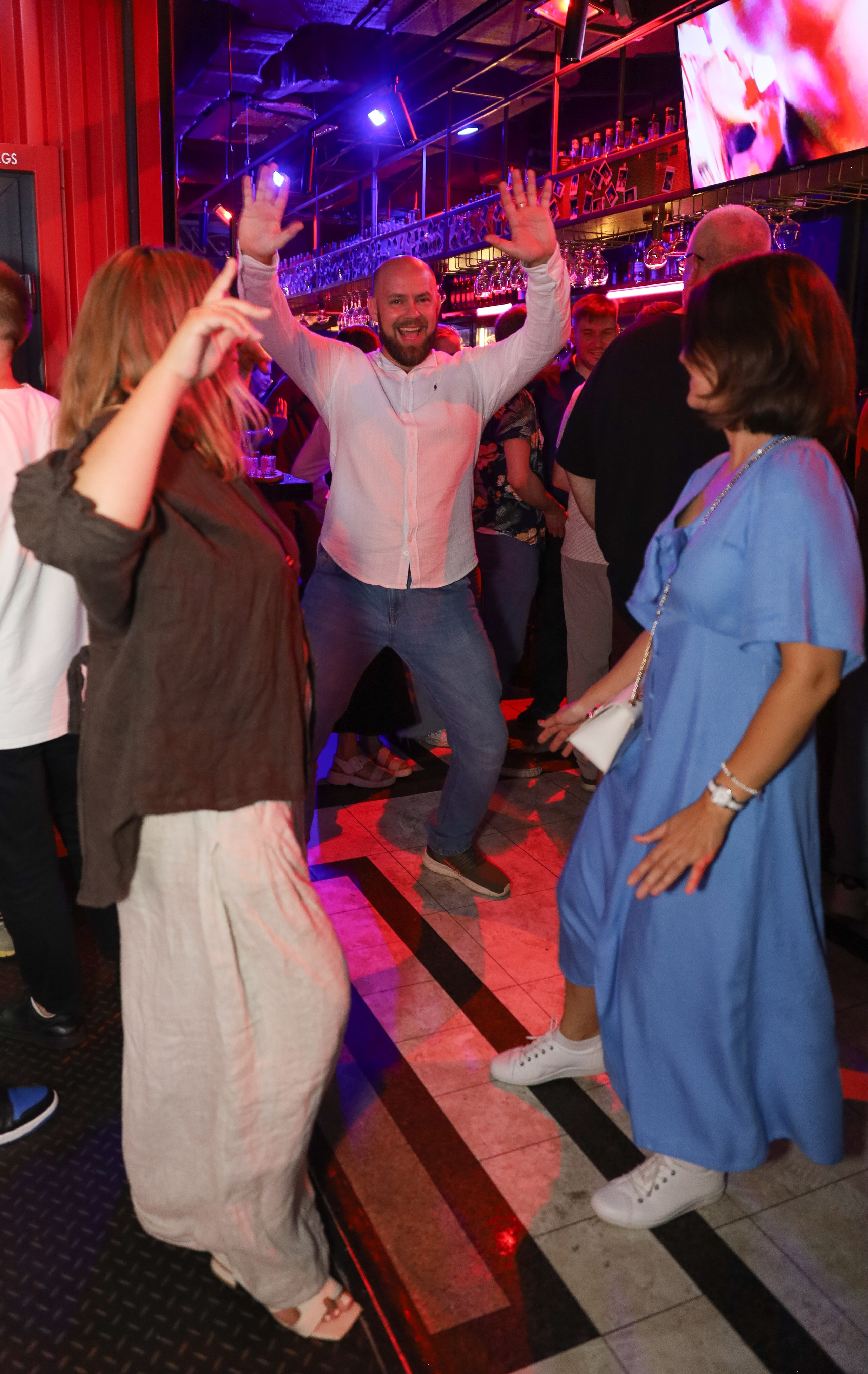 Вечеринки ALOHA BAR. Фотограф мероприятий Ирина Каширина