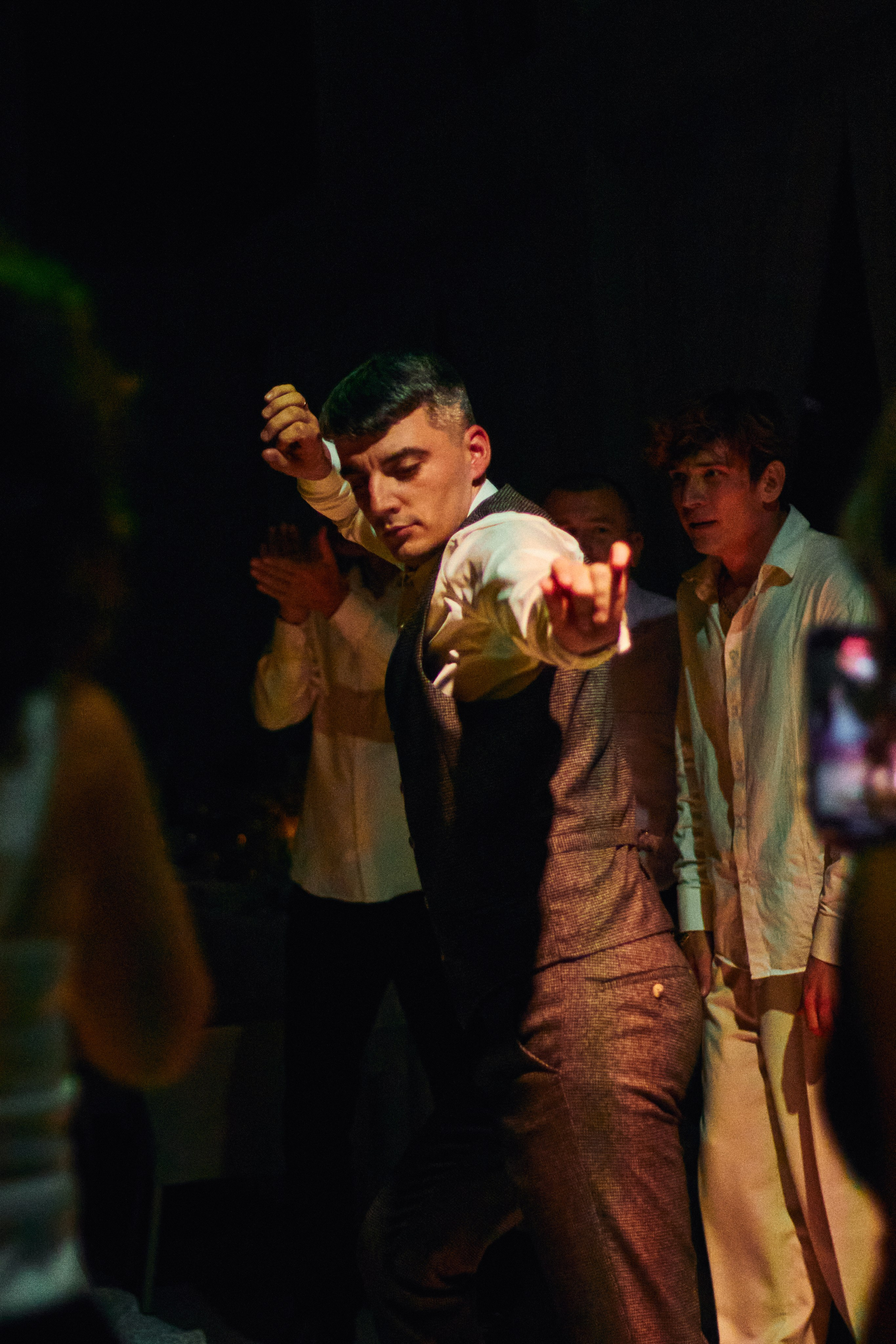 Свадебные фотографии в Крыму — лучшие моменты счастья | Роман Скрипкин. Живые фото в Крыму | Фотограф Роман Скрипкин | Искренние фотографии без поз и суеты