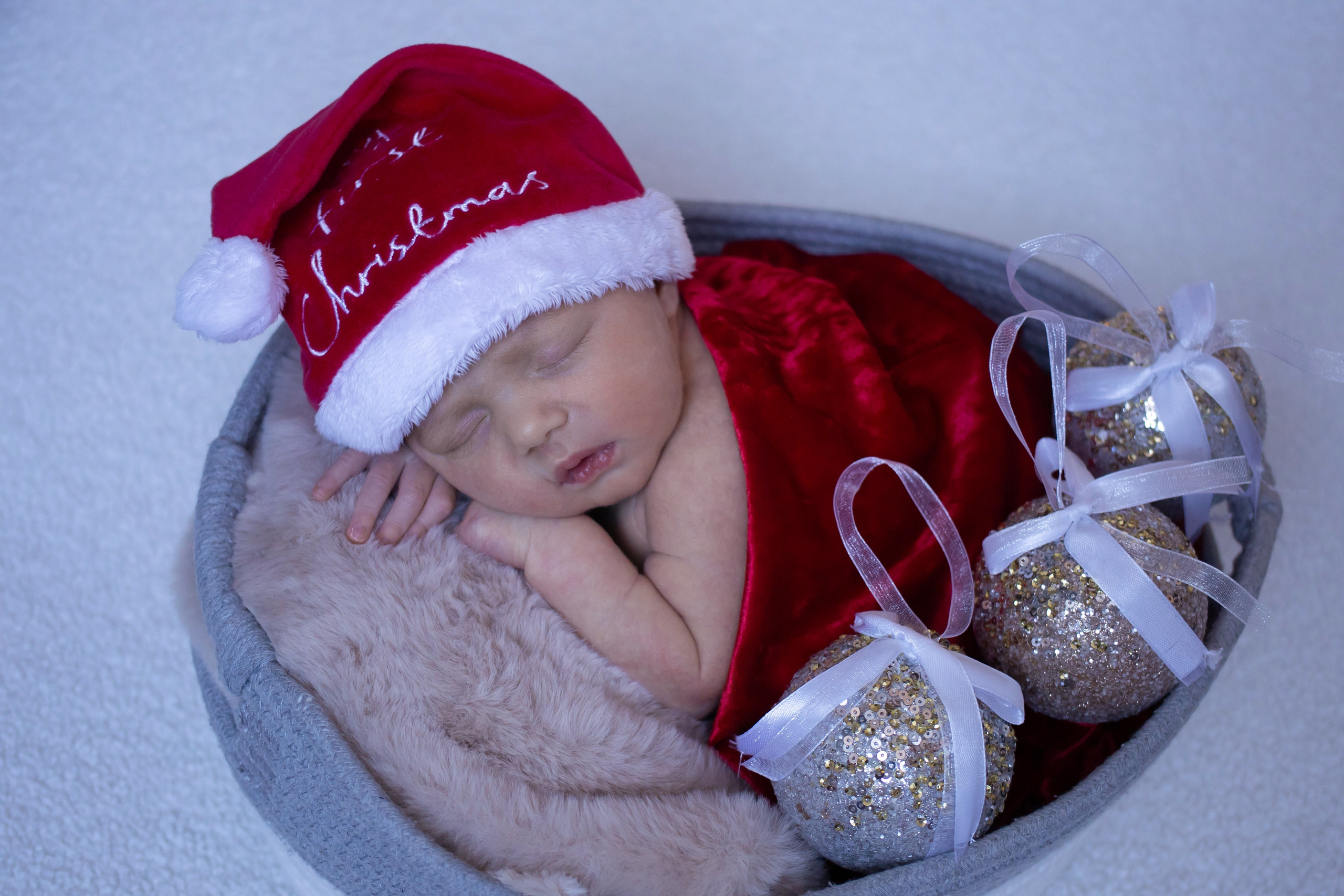 Новорожденные. Фотограф новорожденных в Екатеринбурге