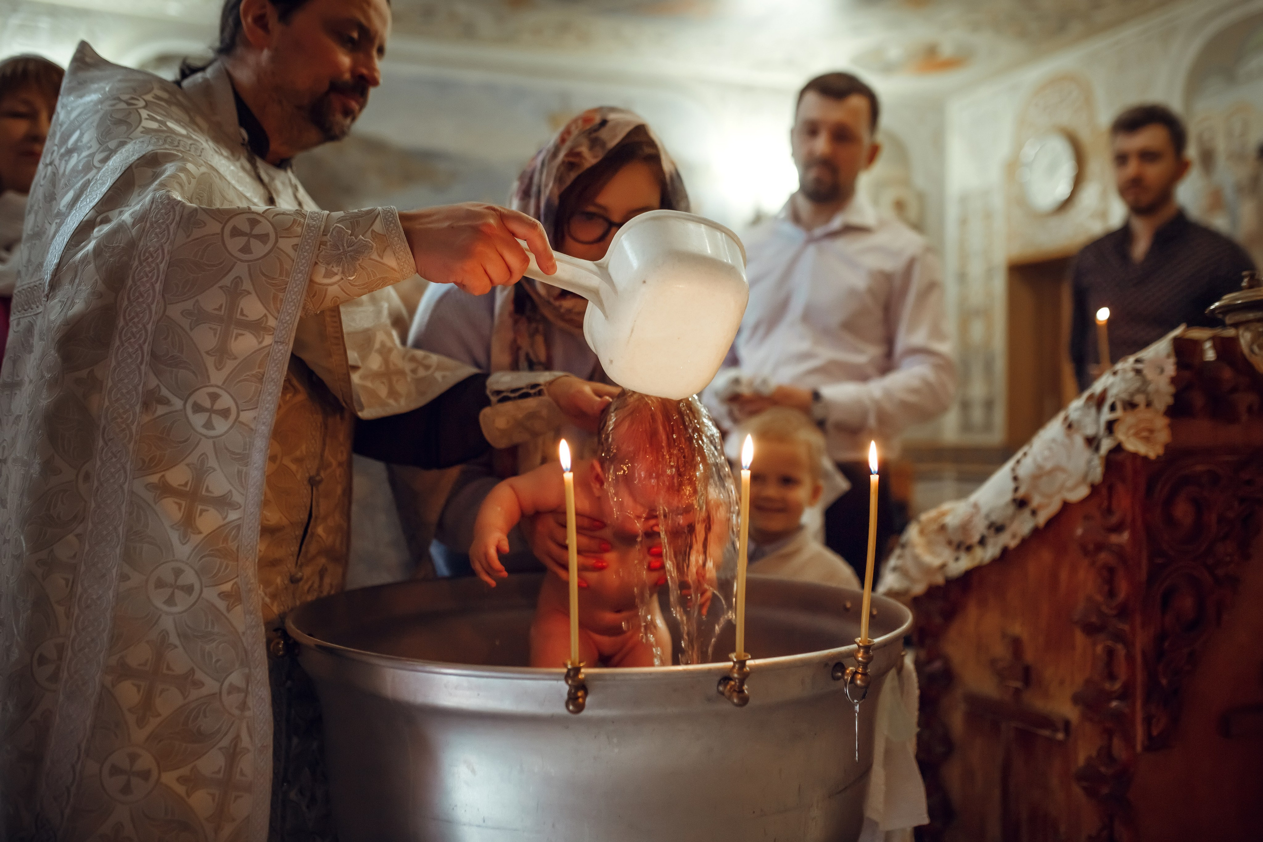 Крещение Валерии. Фотограф на Крещение, семейный фотограф в Москве