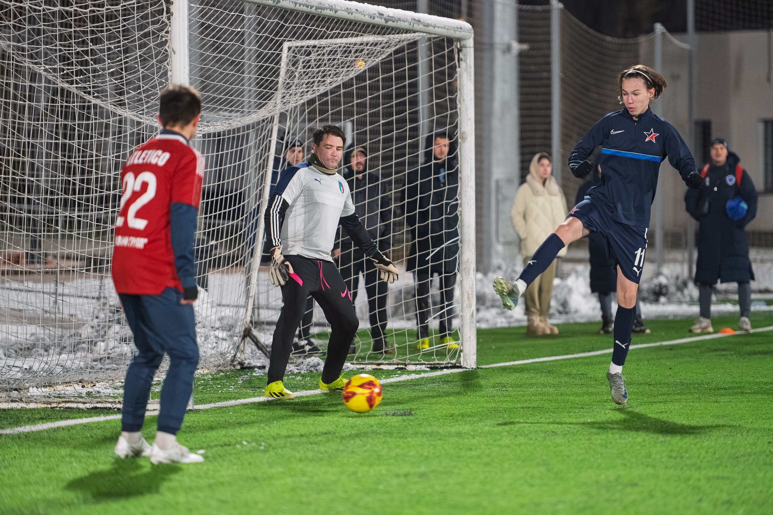 Атлетико — Цервена Звезда — Чемпионат ЛФЛ ЮВАО. Спортивная фотосъемка в Москве и Московской области — Спорт в Москве