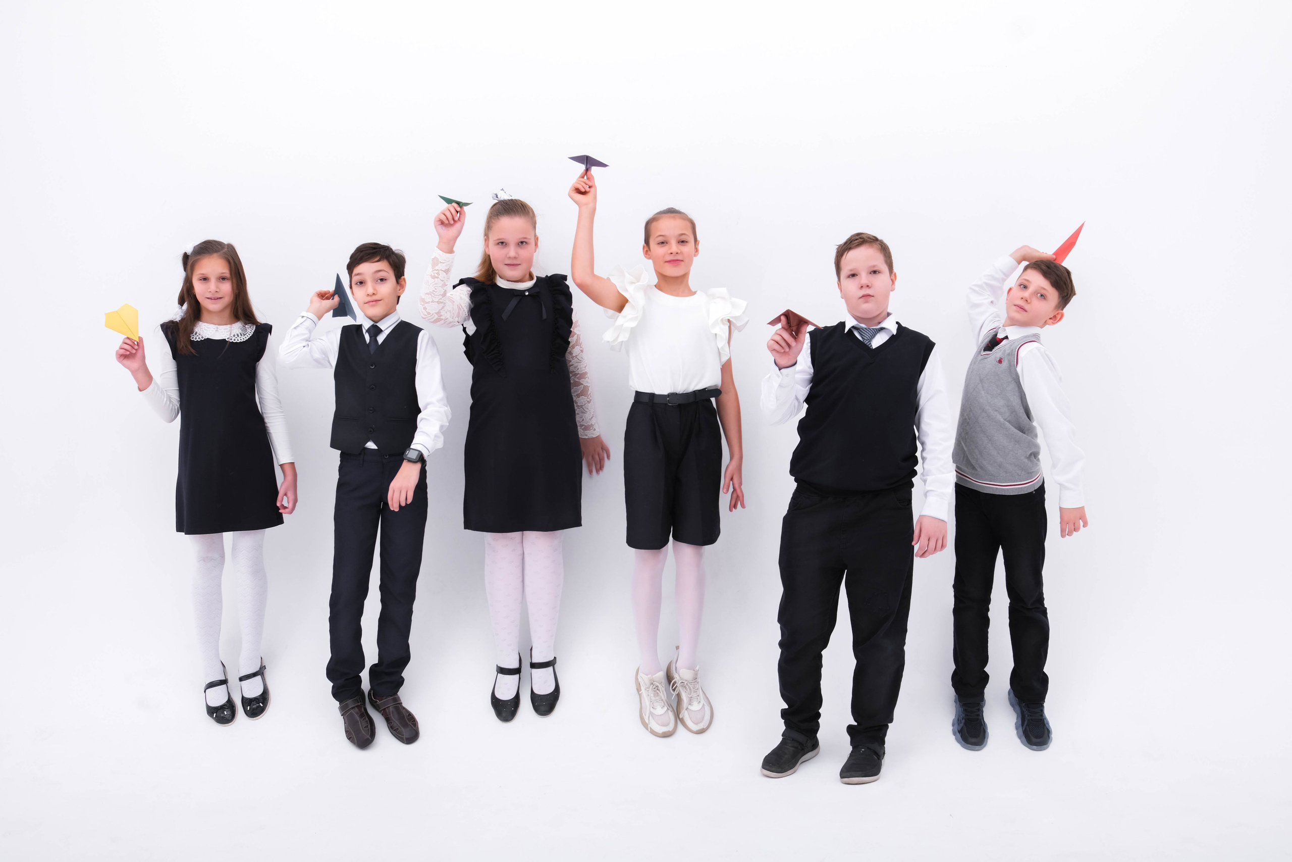 Групповые и общие фотографии. Оживающие выпускные альбомы в Москве и Московской области