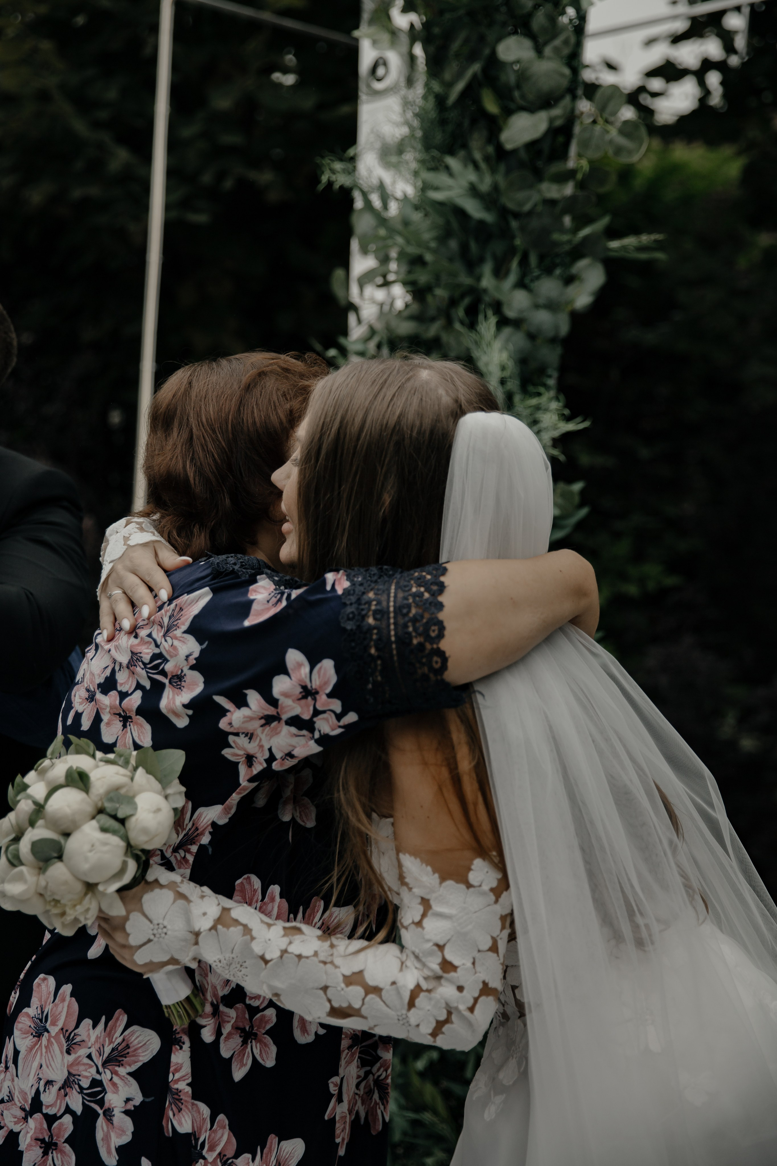 02.07.24. RETOUCH-HOUSE