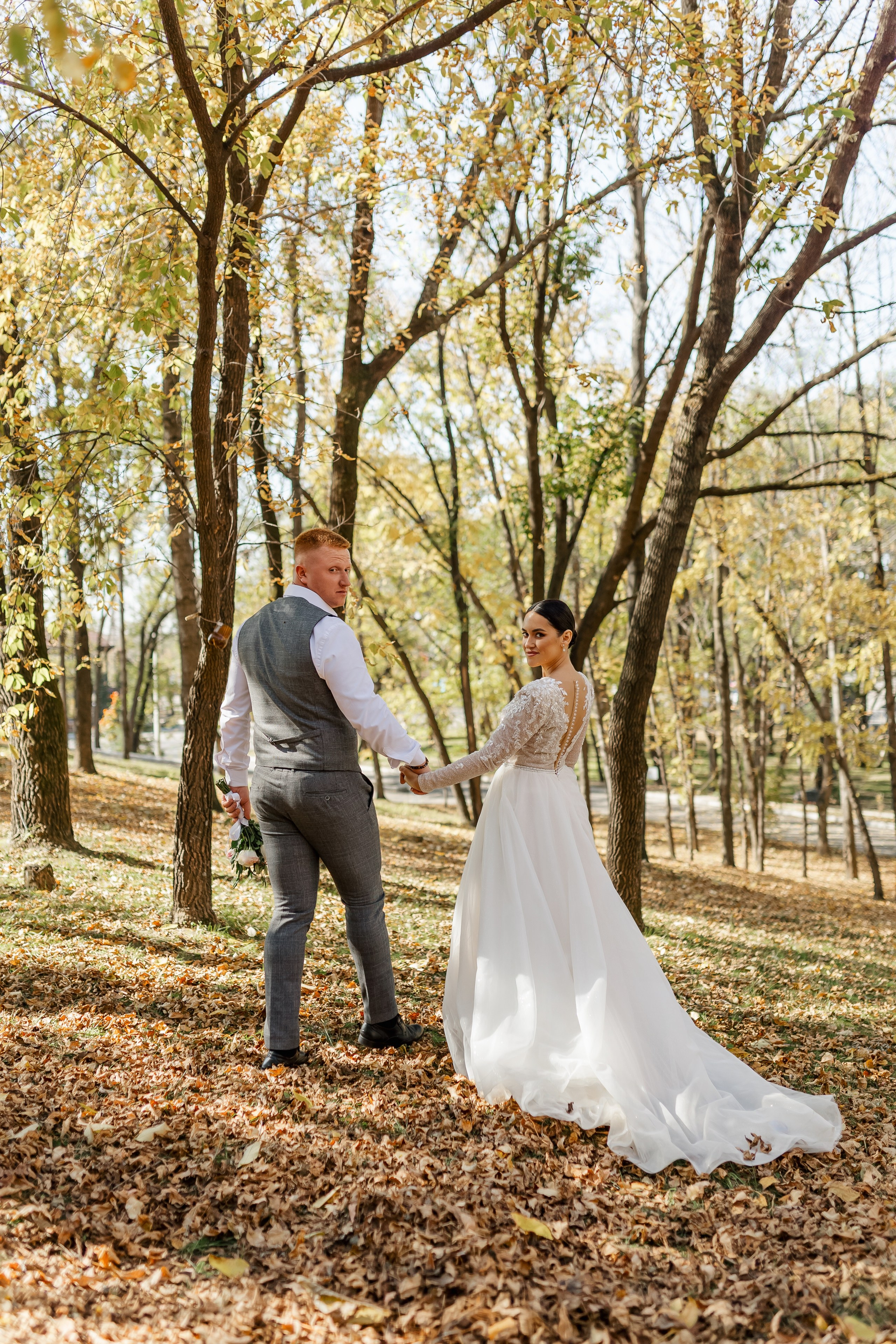 Степан и Алина. Красивая осенняя прогулка. Свадебный фотограф в Хабаровске