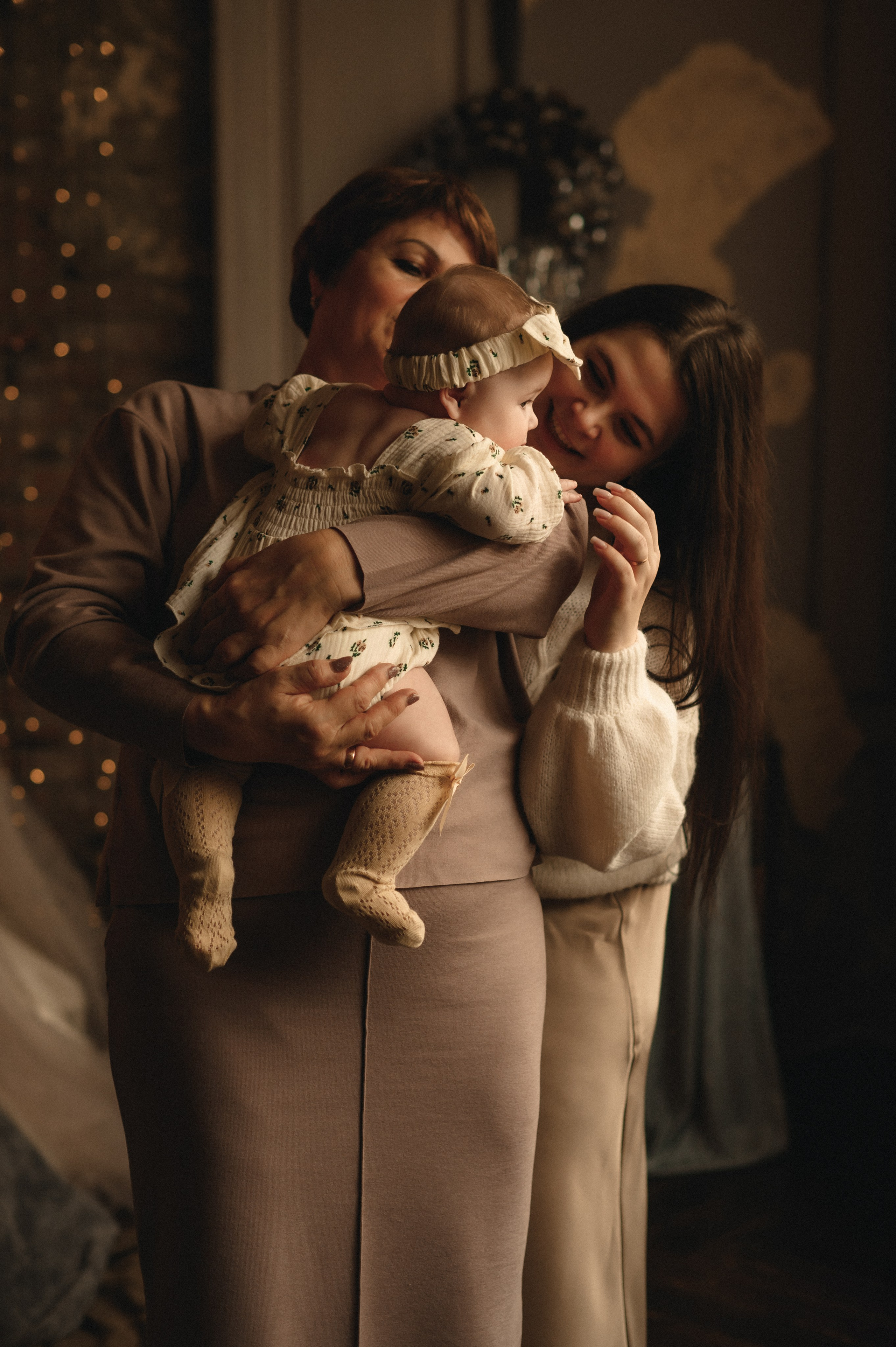 Съёмка «ПОКОЛЕНИЕ» Бабушка, мама, дочка. Семейный фотограф в г. Ставрополь, Сорокина Мария