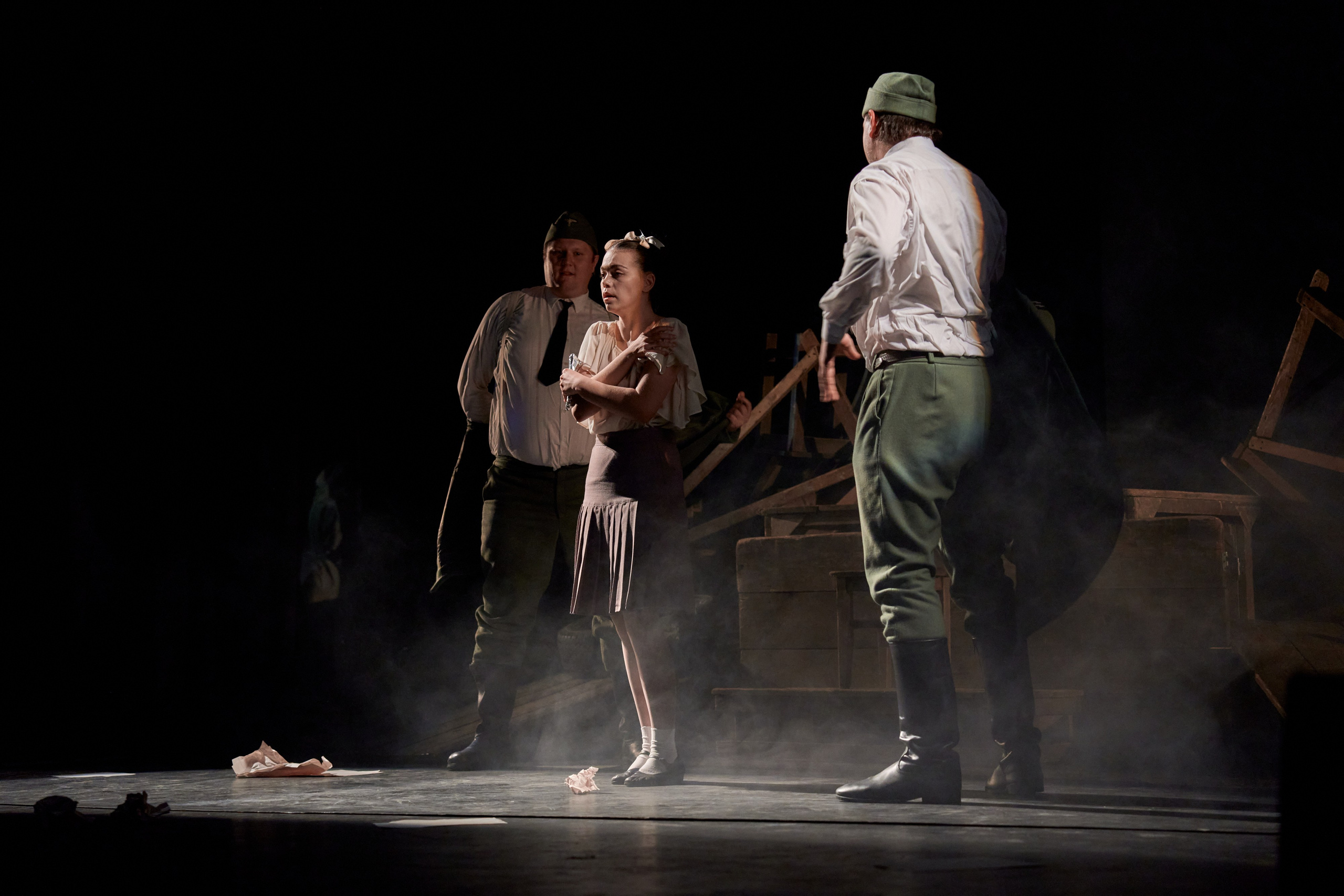 Спектакль Молодая Гвардия. Свадебный фотограф и видеооператор Андрей Любовинин