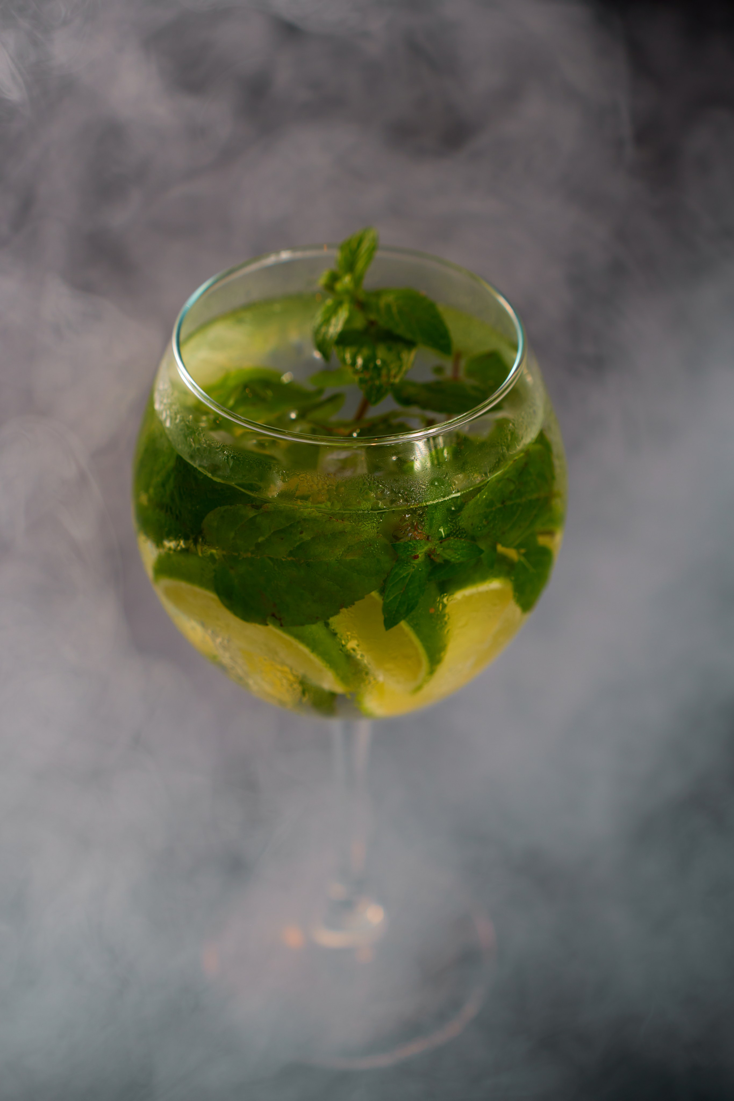 Рекламная съёмка. Фотограф и видеограф