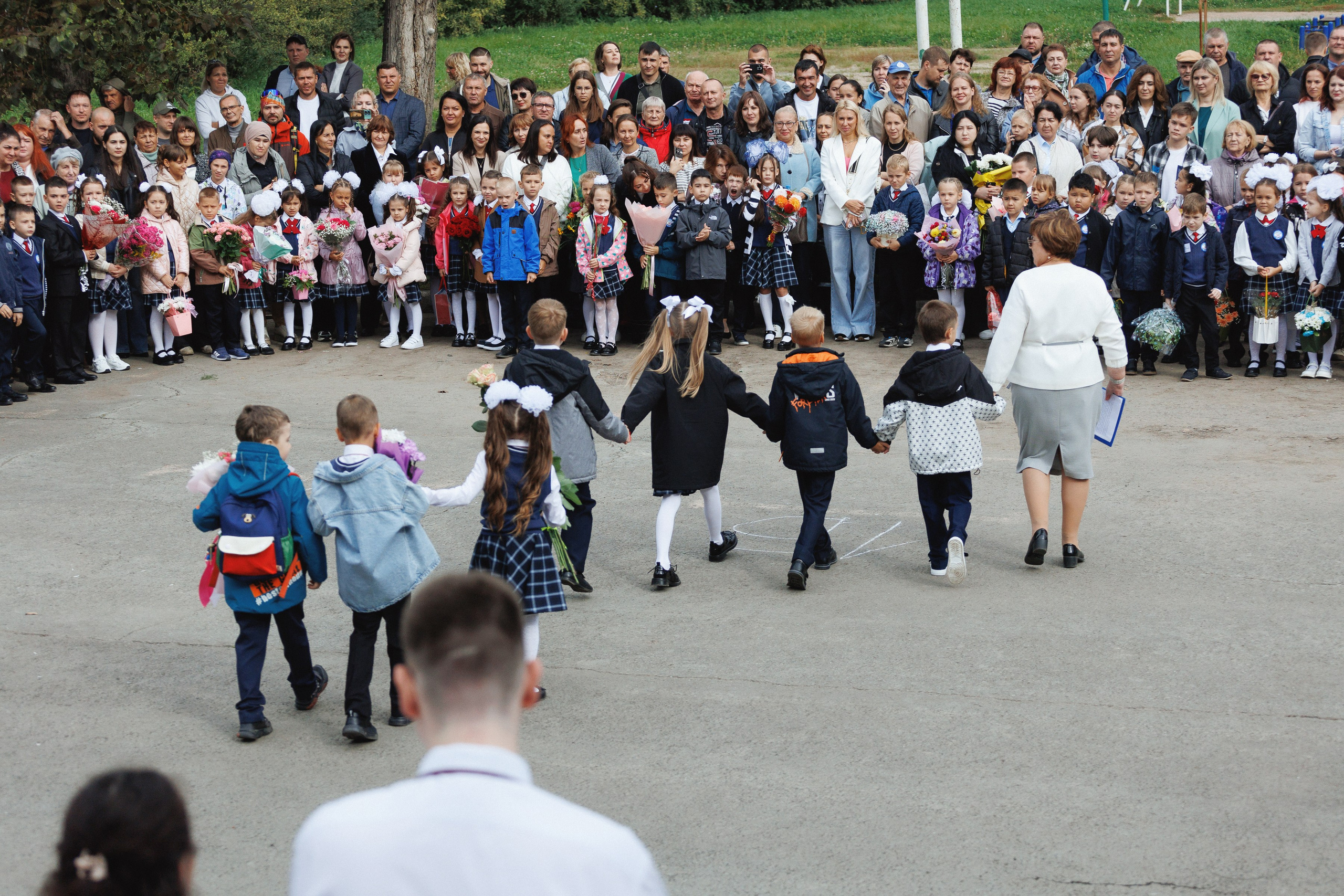 1 сентября лицей № 28. Фотомастерская Воробьевых