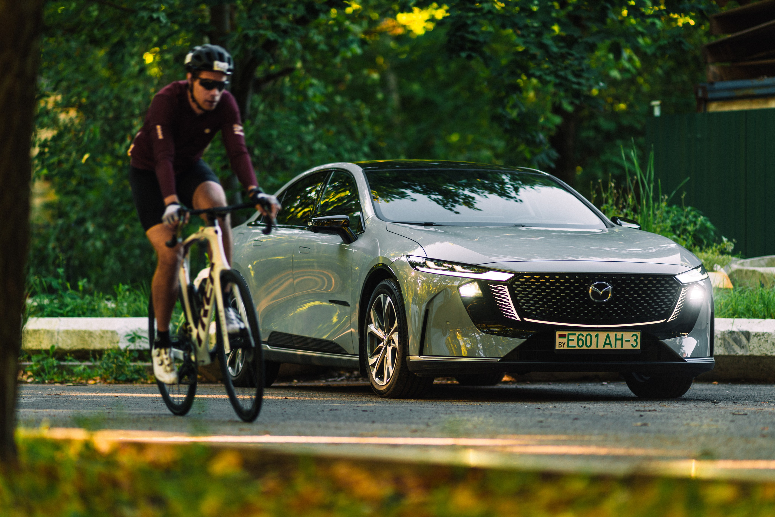 Mazda EZ-6. Жуков Илья  свадебный фотограф в Москве