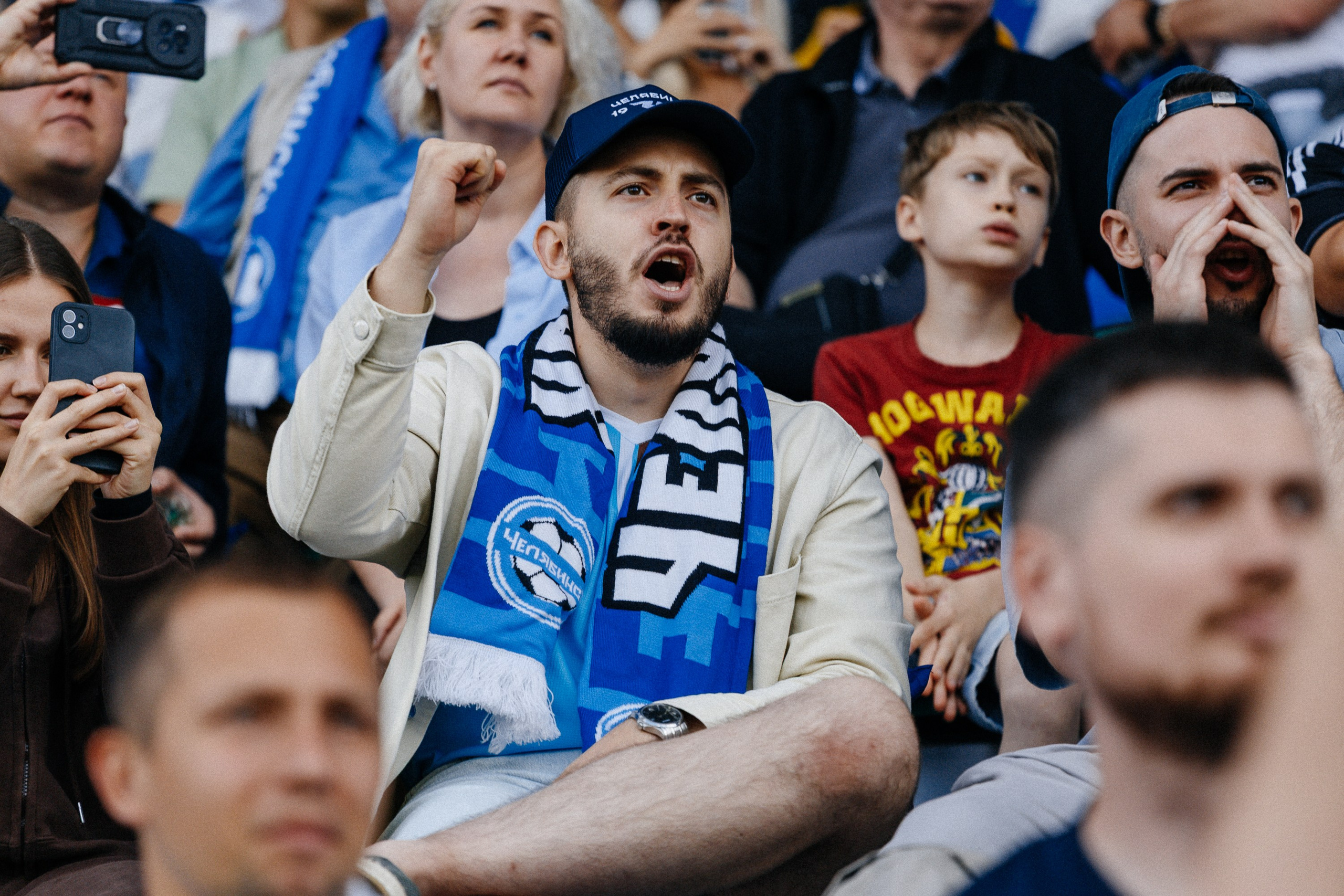 ФК ЧЕЛЯБИНСК Х ФК ВОЛГА. Репортажный фотограф Макс Брагин