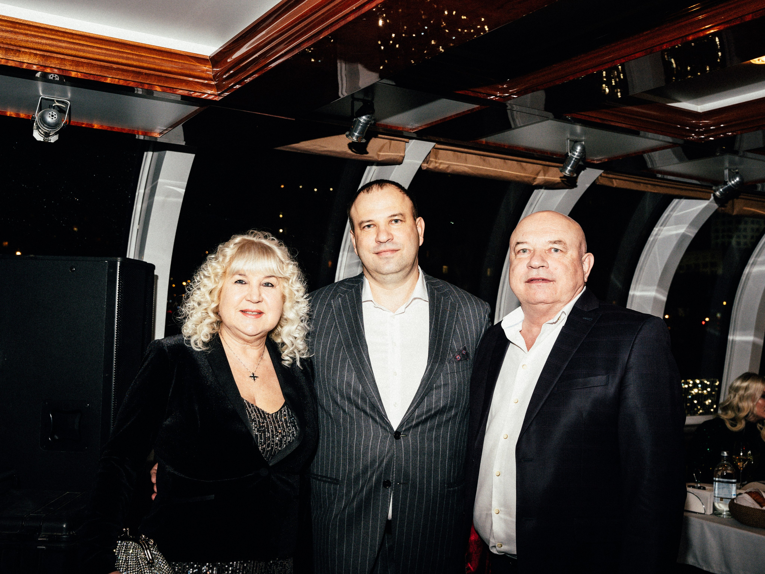 Корпоратив Erwin Река. Портретный и репортажный фотограф