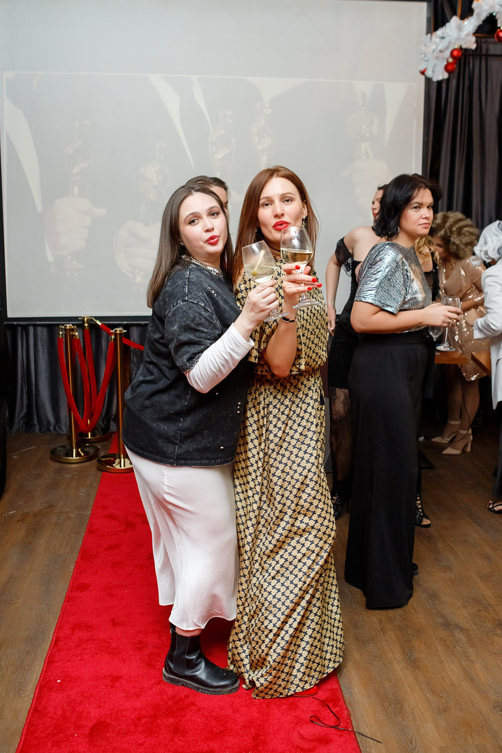 Hit Meet. Репортажный и семейный фотограф в Новосибирске Елена Каменева