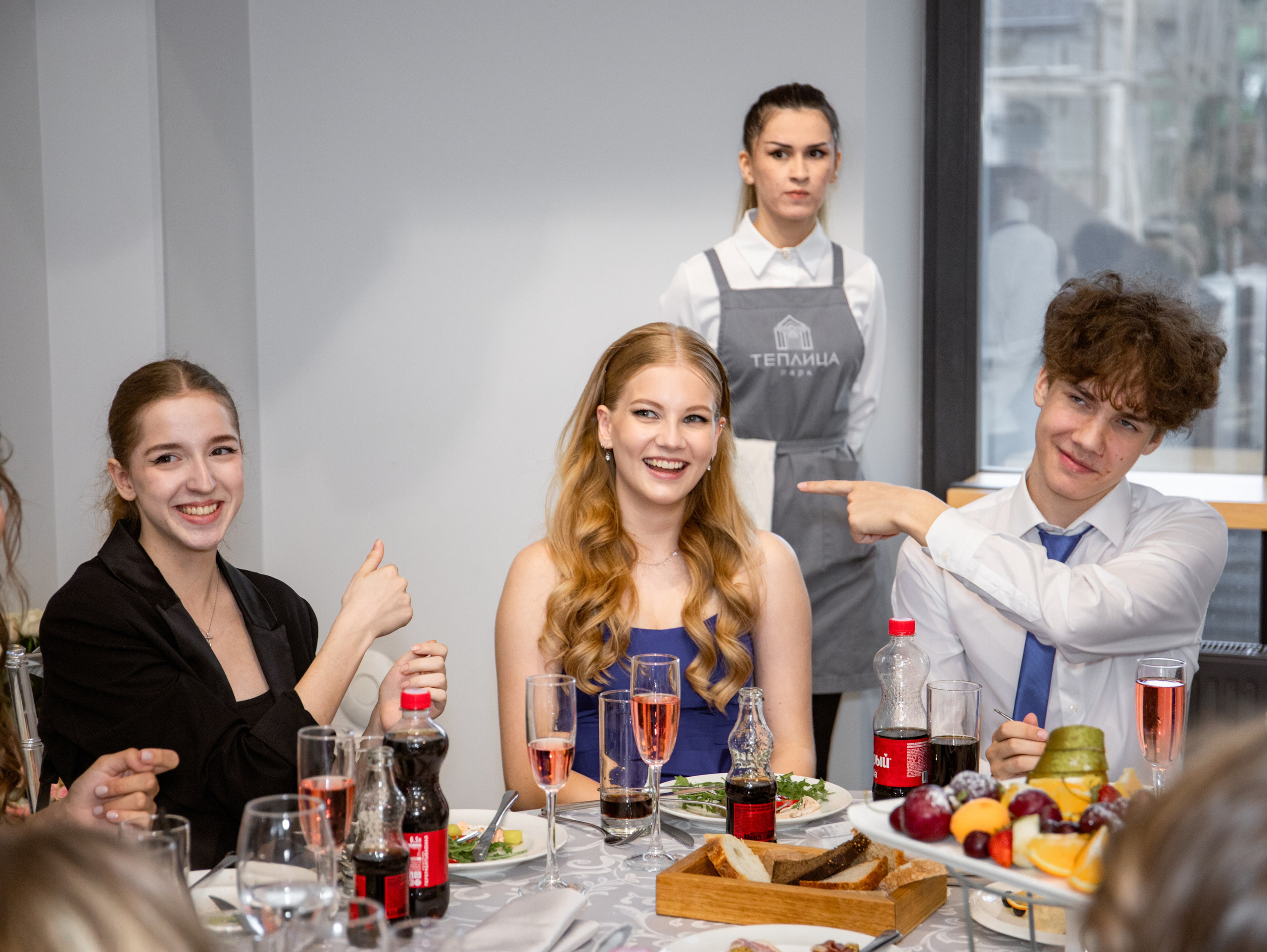 Выпускной 9 класс 2024. Свадебный и семейный фотограф в Москве Мила Широких