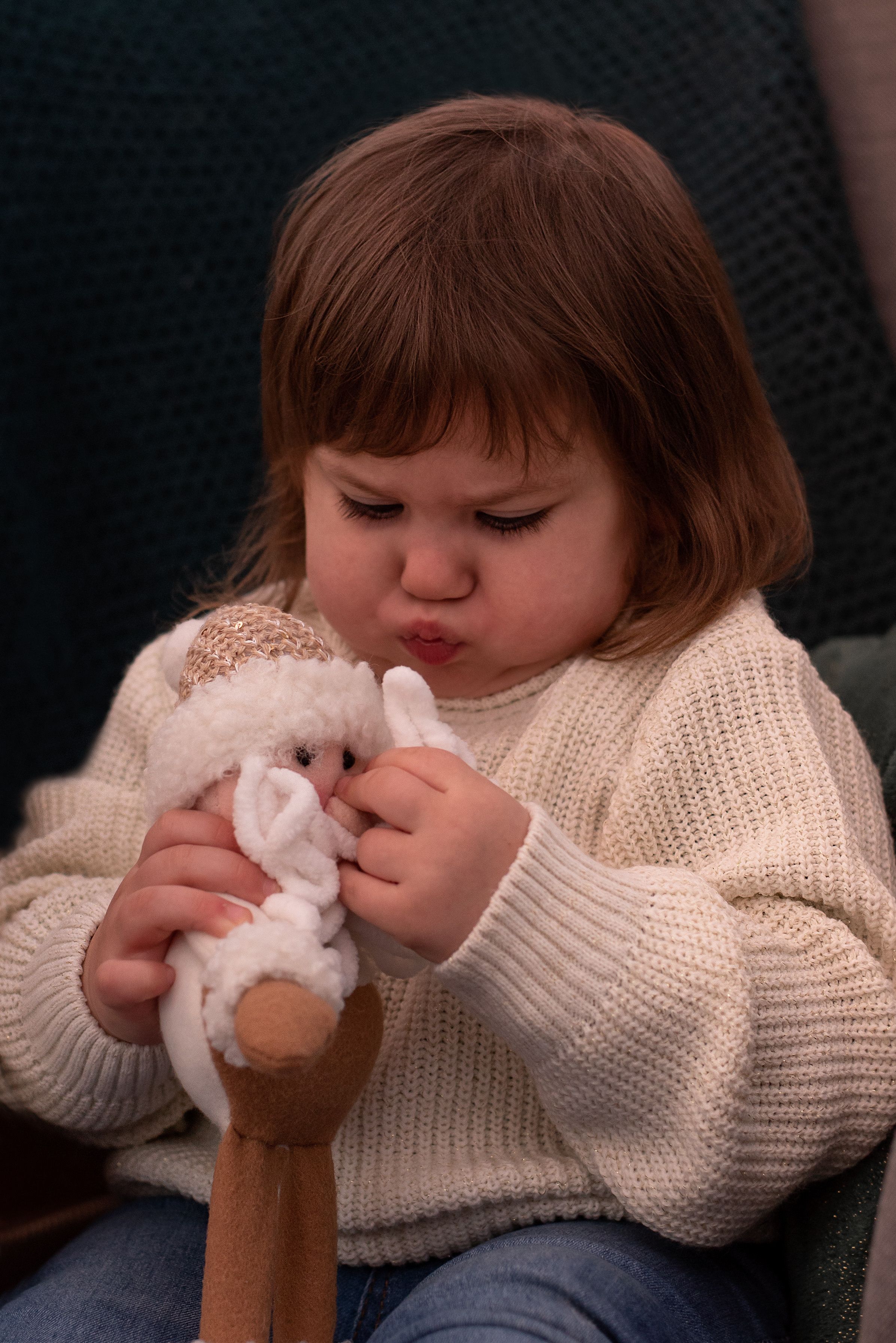 Алина с дочками. Фотограф  Потапова Анна