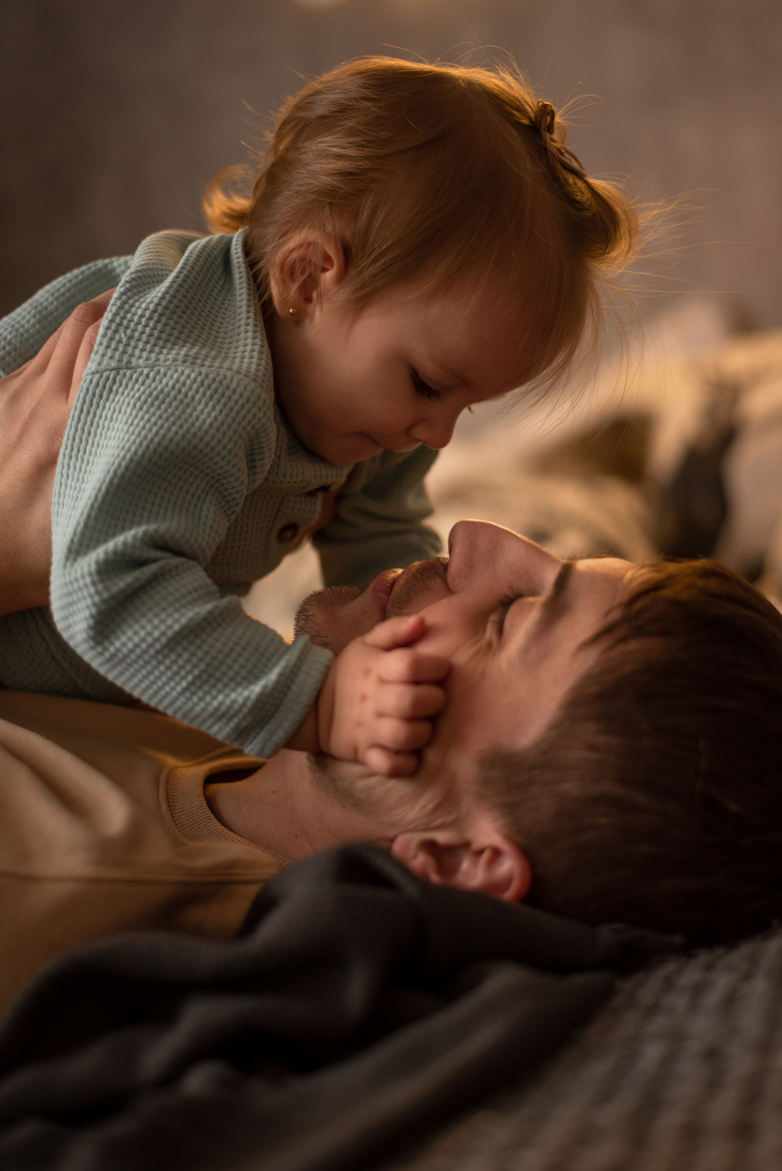 Мия с папой. Фотограф  Потапова Анна