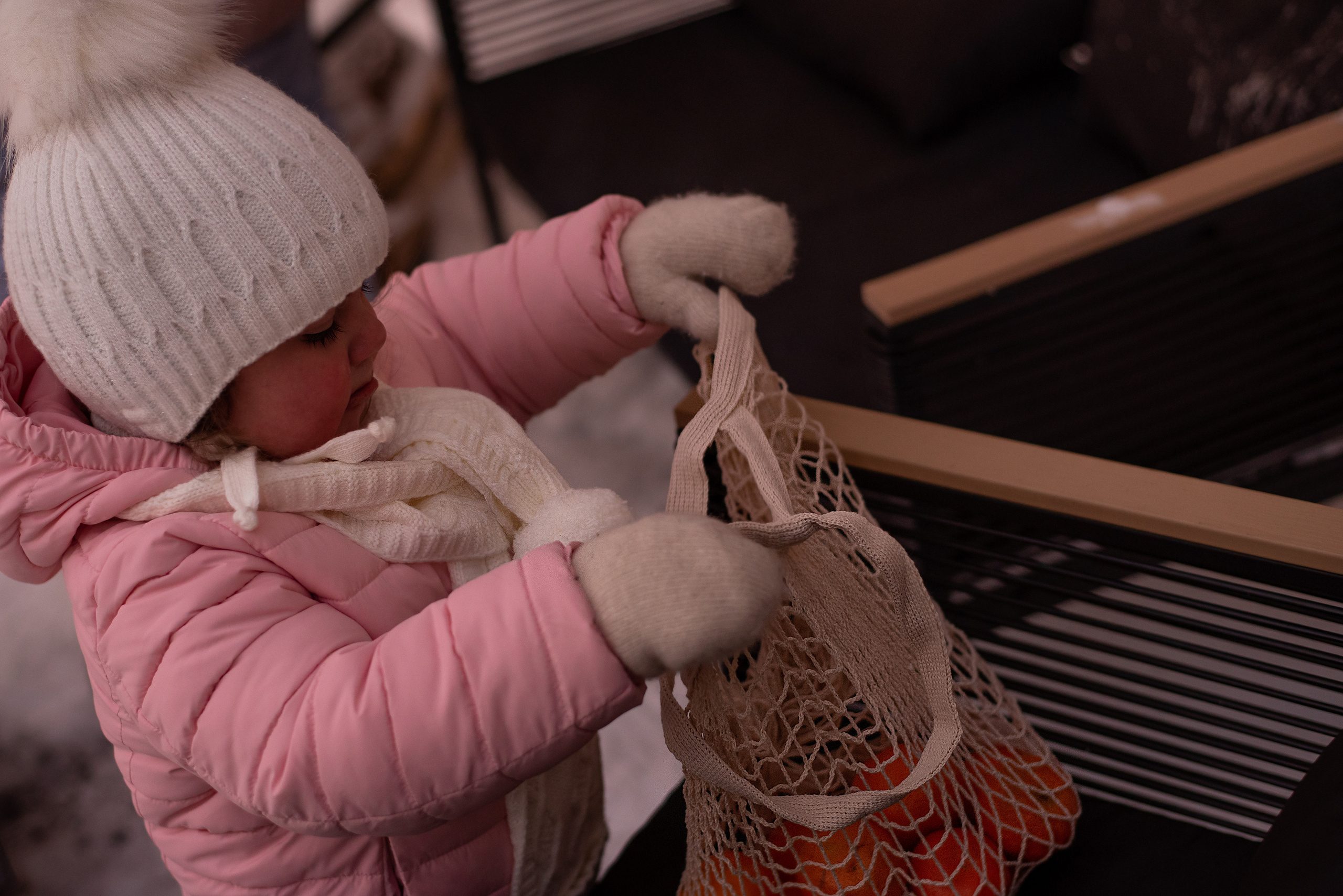 Алина с дочками. Фотограф  Потапова Анна