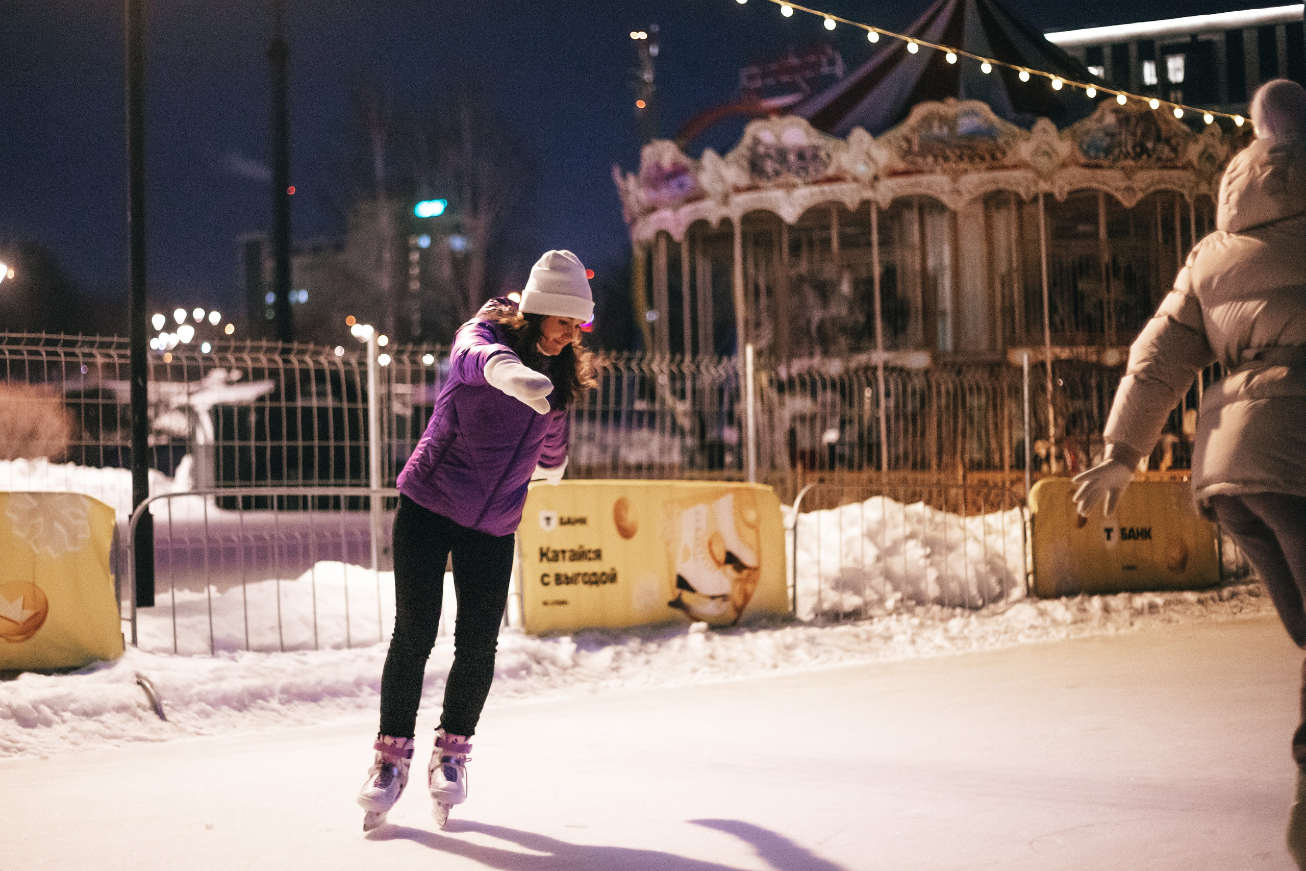 Девичник на катке. Семейный и детский фотограф в г. Новосибирске Макеева Анастасия