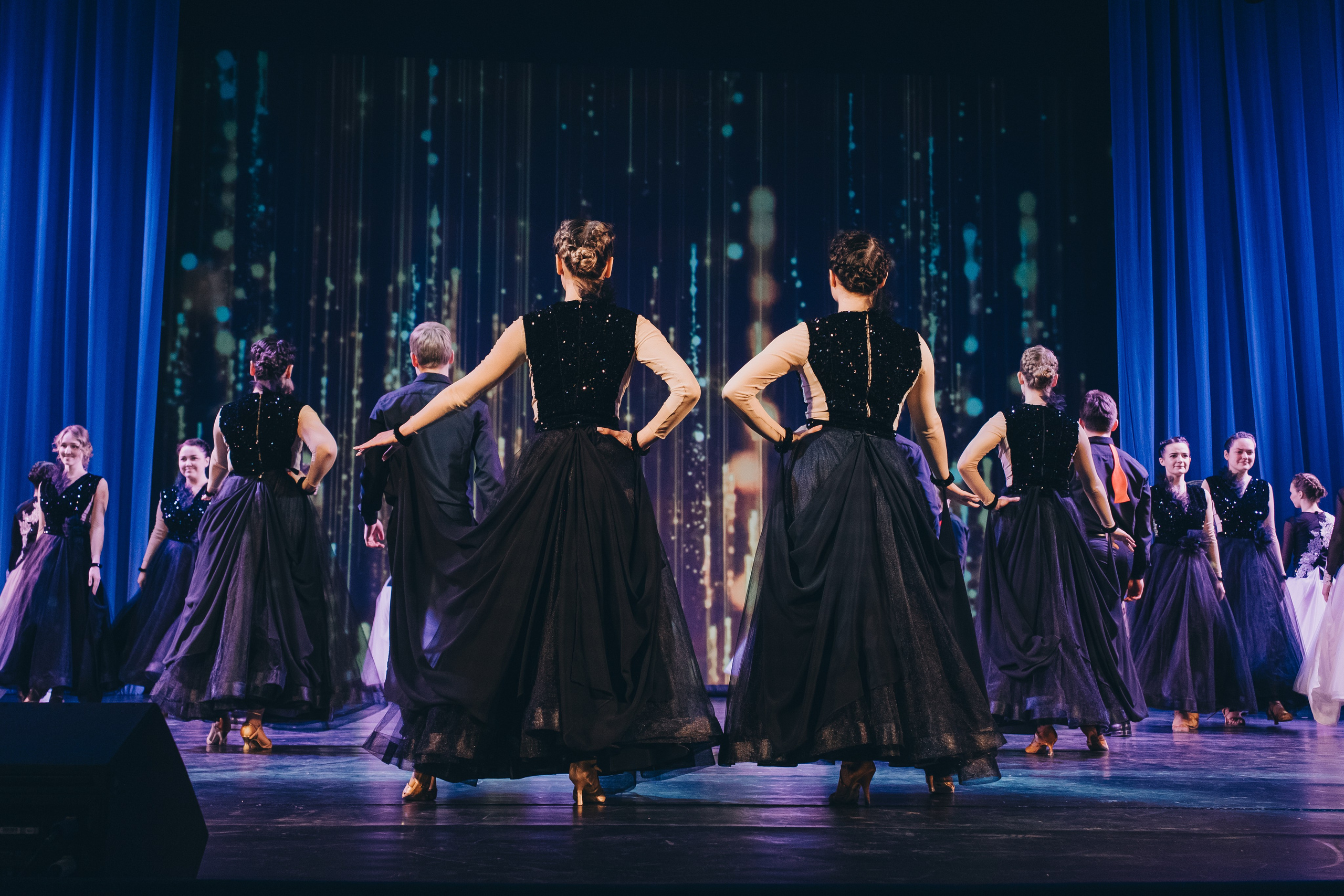 Танцевальный концерт. Фотограф в Иркутске Анна Мирошникова