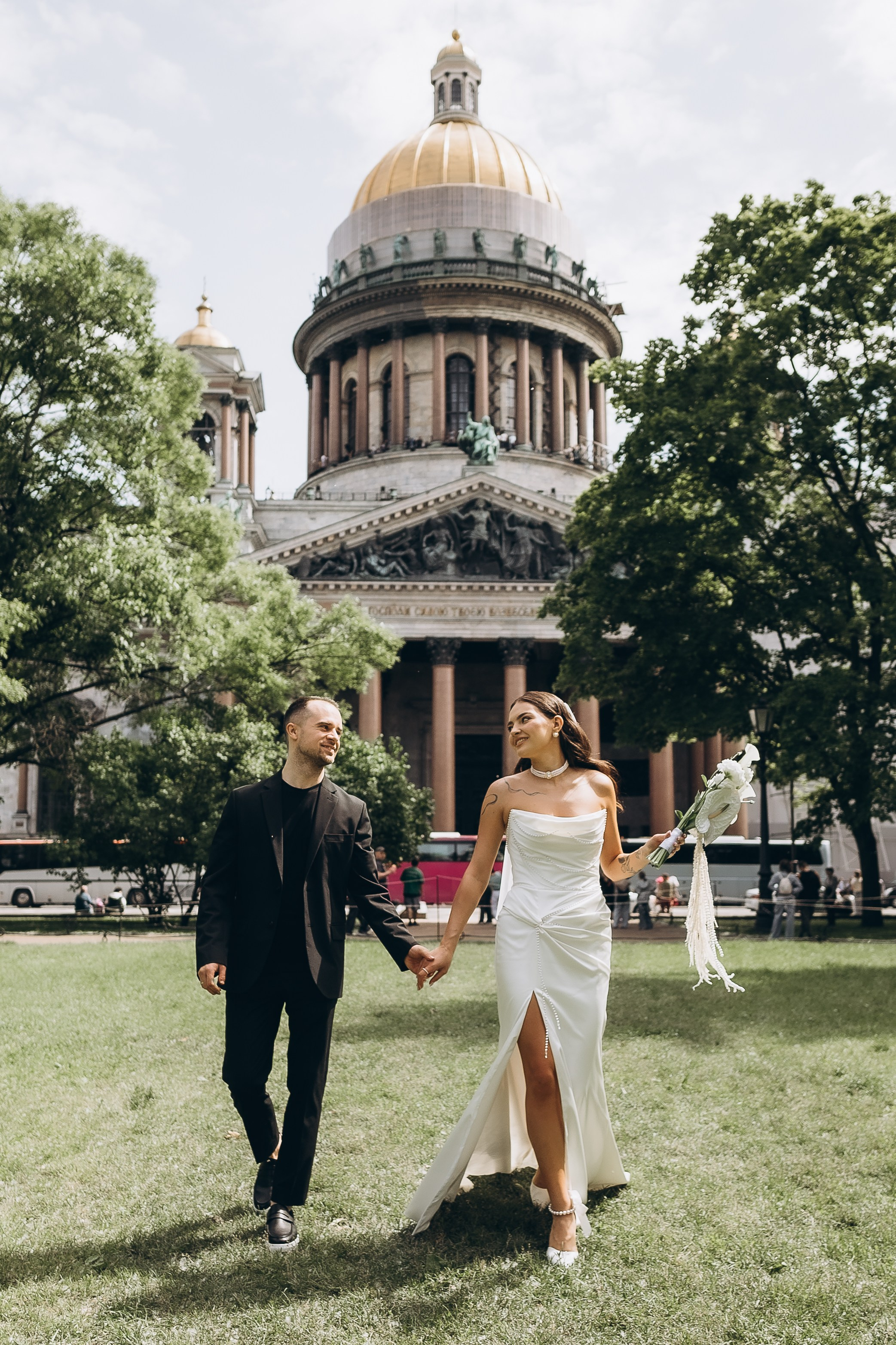 Свадебная Фотопрогулка Исаакиевский. Фотограф ПИТЕР СПБ Надежда Баранова