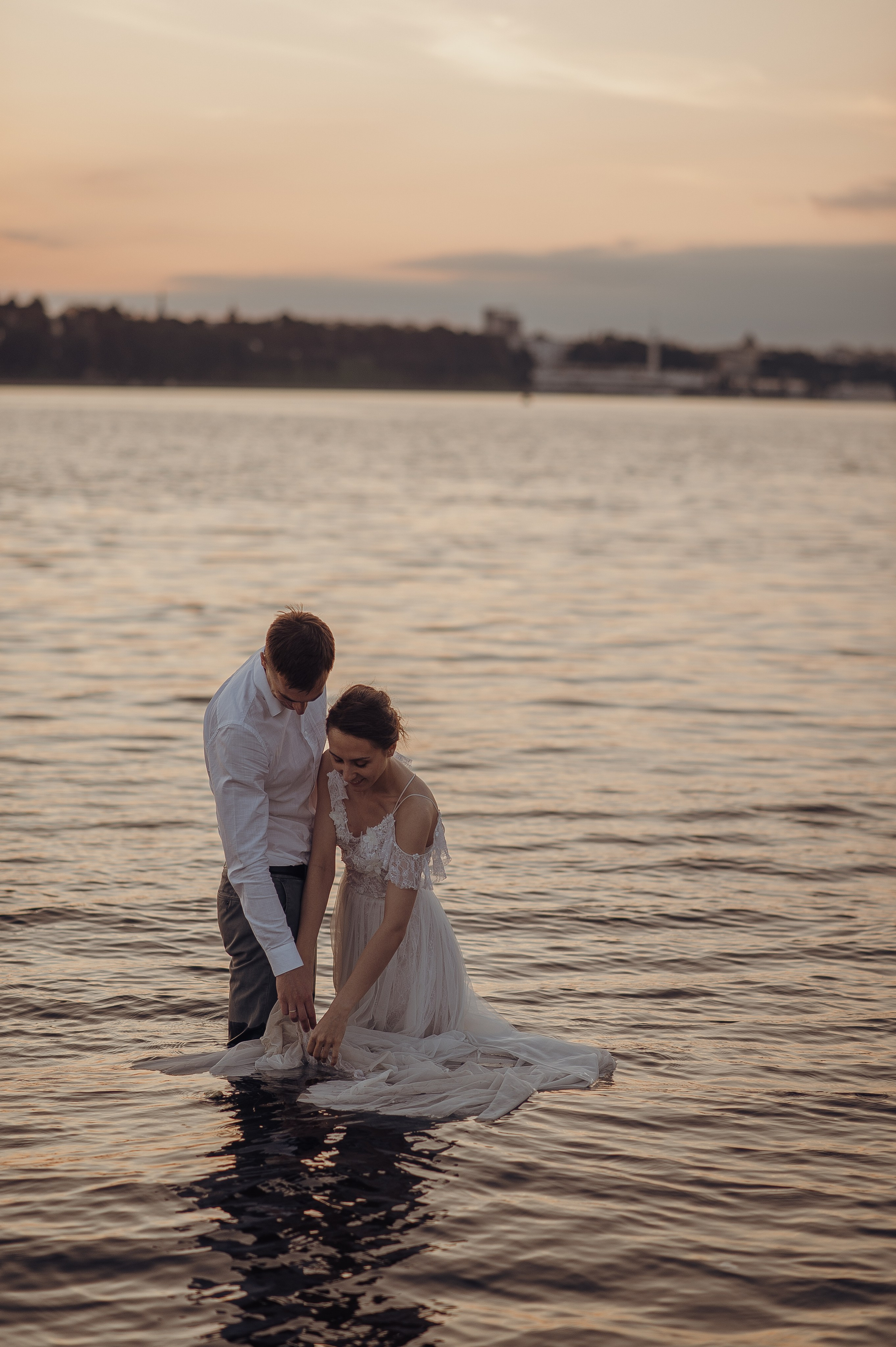 Свадебный вечер Ивана и Татьяны, любовь на закате. Свадебный фотограф в Ярославле Денис Медоваров
