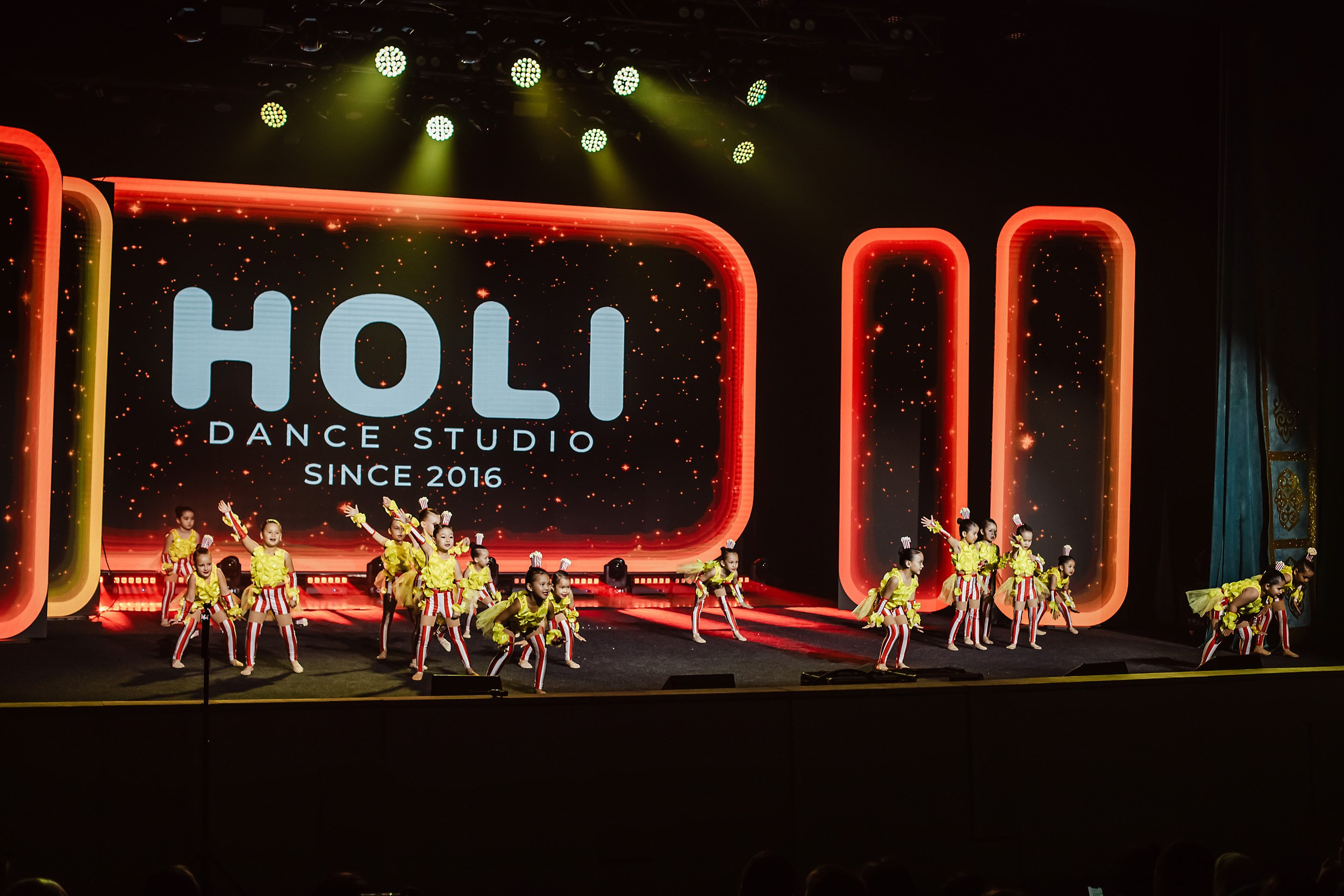 10 лет Holi Fance Studio | Part 1. Кипятком Павлодар
