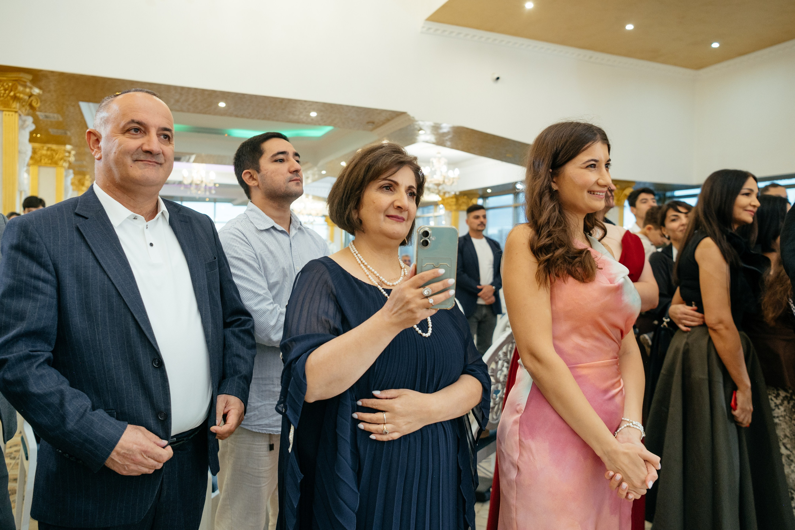 Тогрул и Людмила. Свадебный и студийный фотограф Ирина Котикова