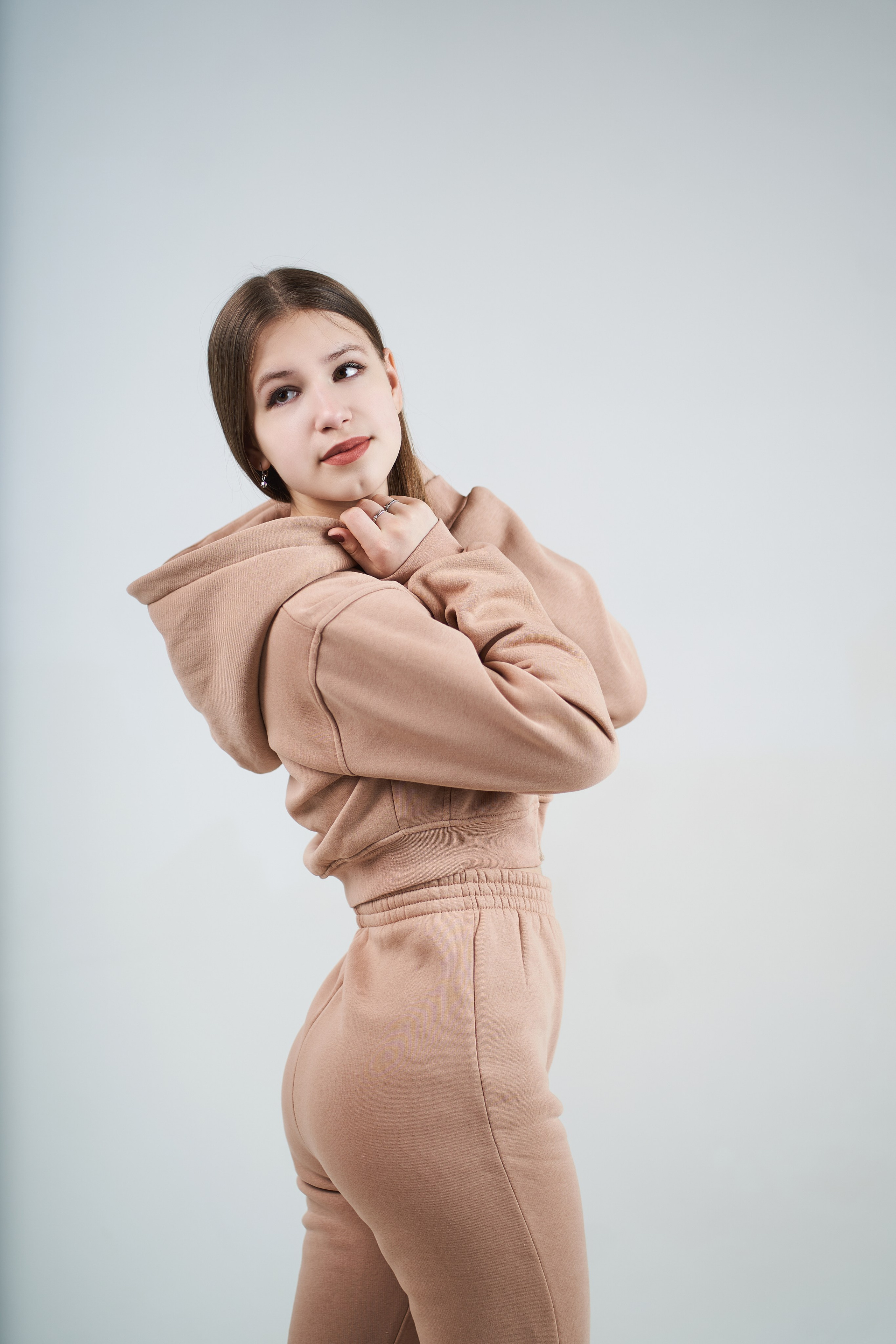 Предметная и фудсъёмка в Москве. Фото для маркетплейсов. Фотограф Петр Анисимов