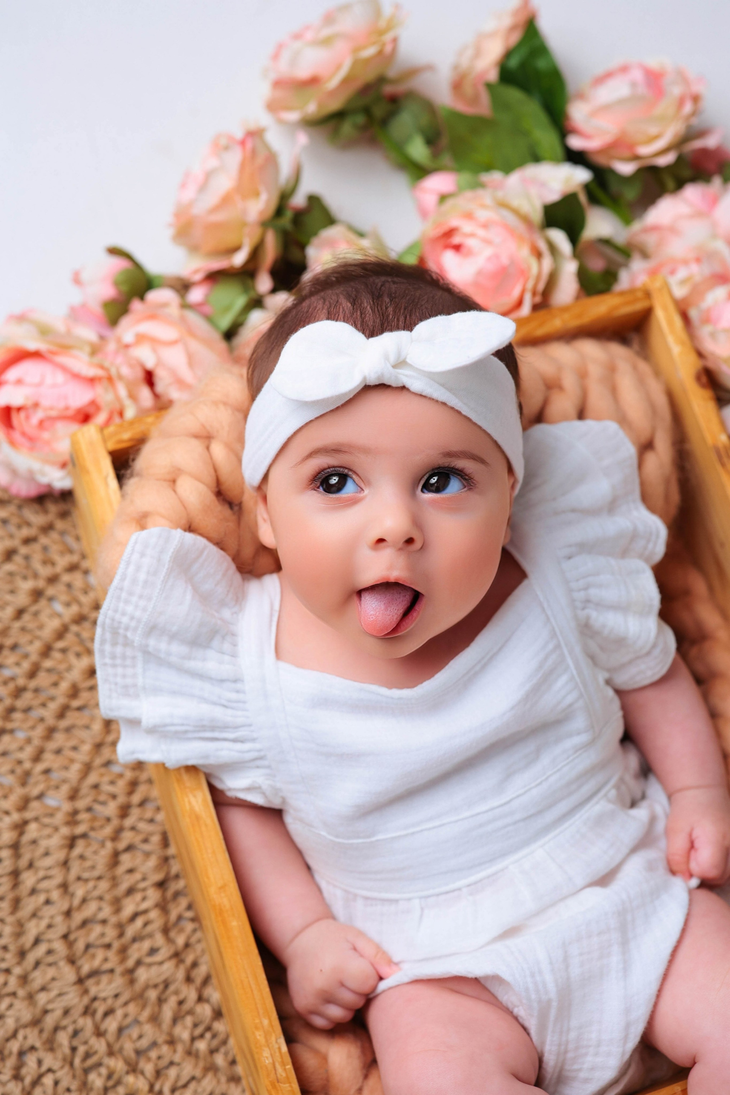 Малышки Антураж