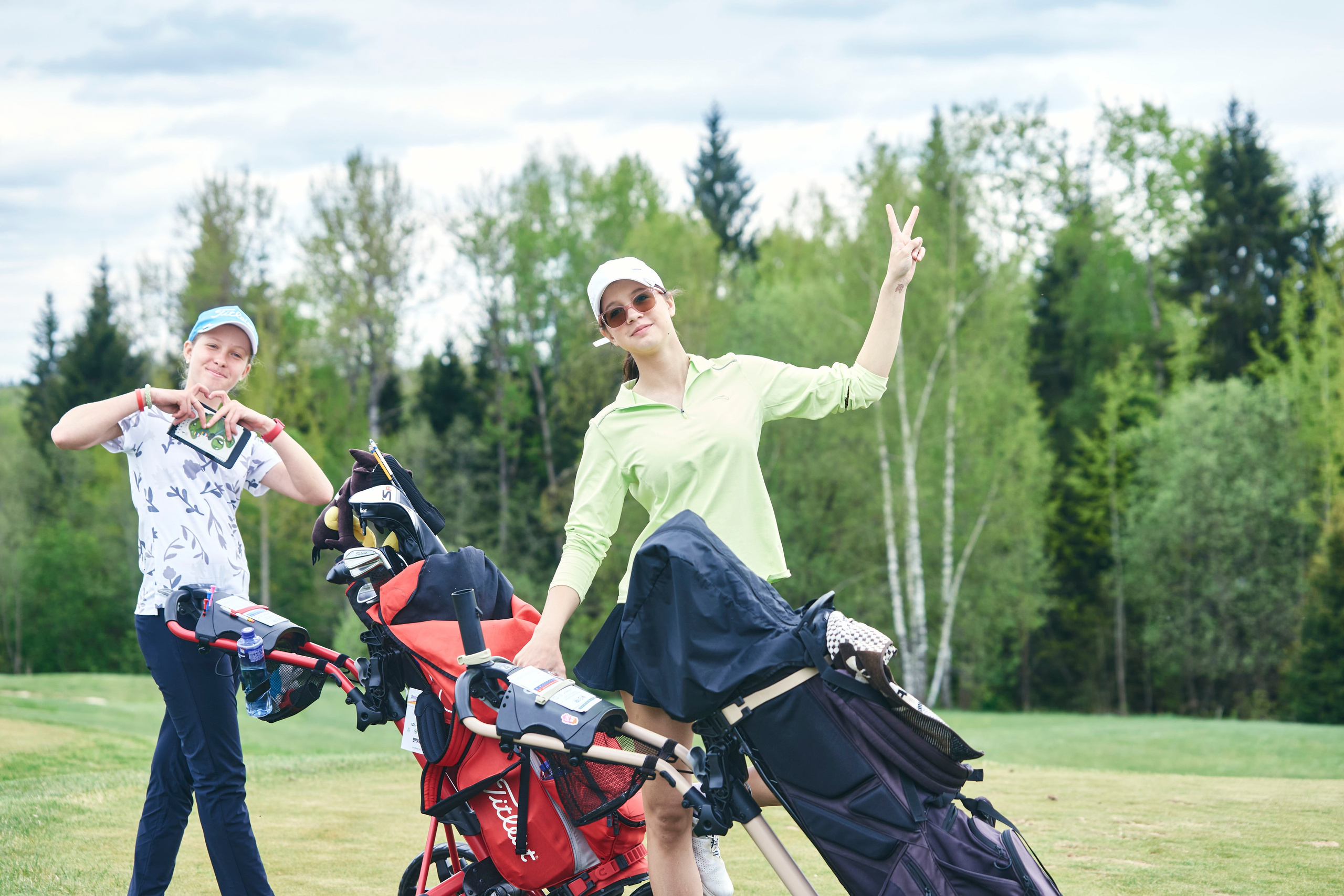 Forest Hills Junior. Академия гольфа NSU в Москве. Тренировки по гольфу для детей и взрослых, тренировки для новичков