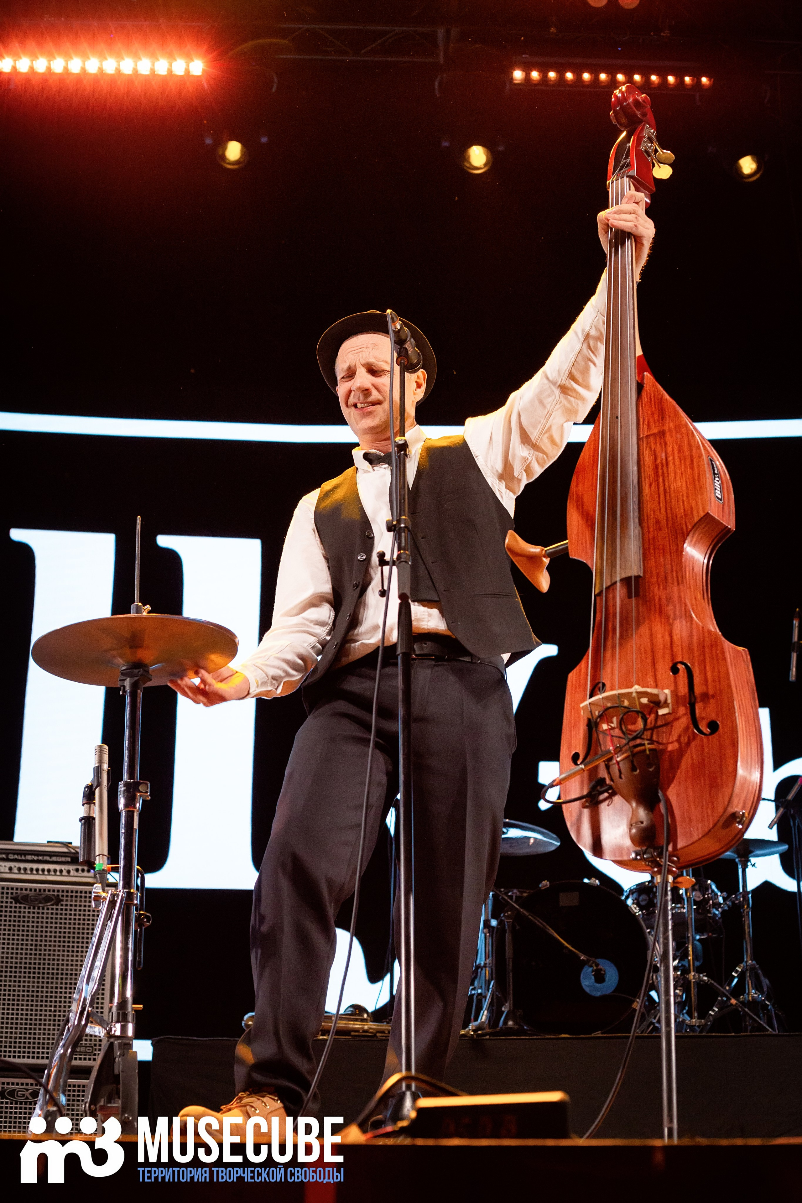 Фотосъемка концерта BILLY'S BAND Aurora СПБ. Портретные фотосессии, контент-съемки, репортаж