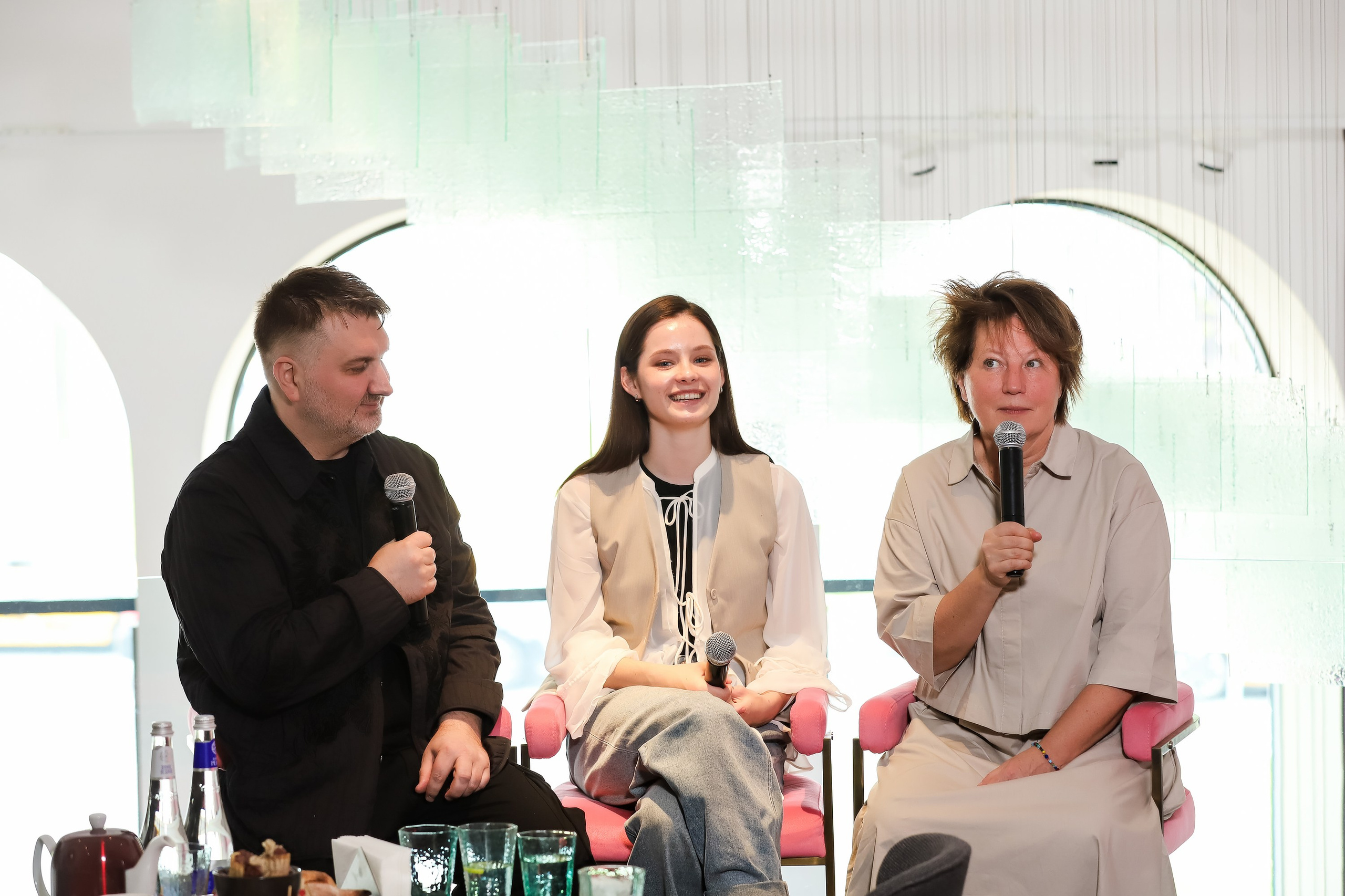 Akhmadullina Dreams «Летучий корабль». Репортажный и fashion фотограф в Москве Сергей Бардин