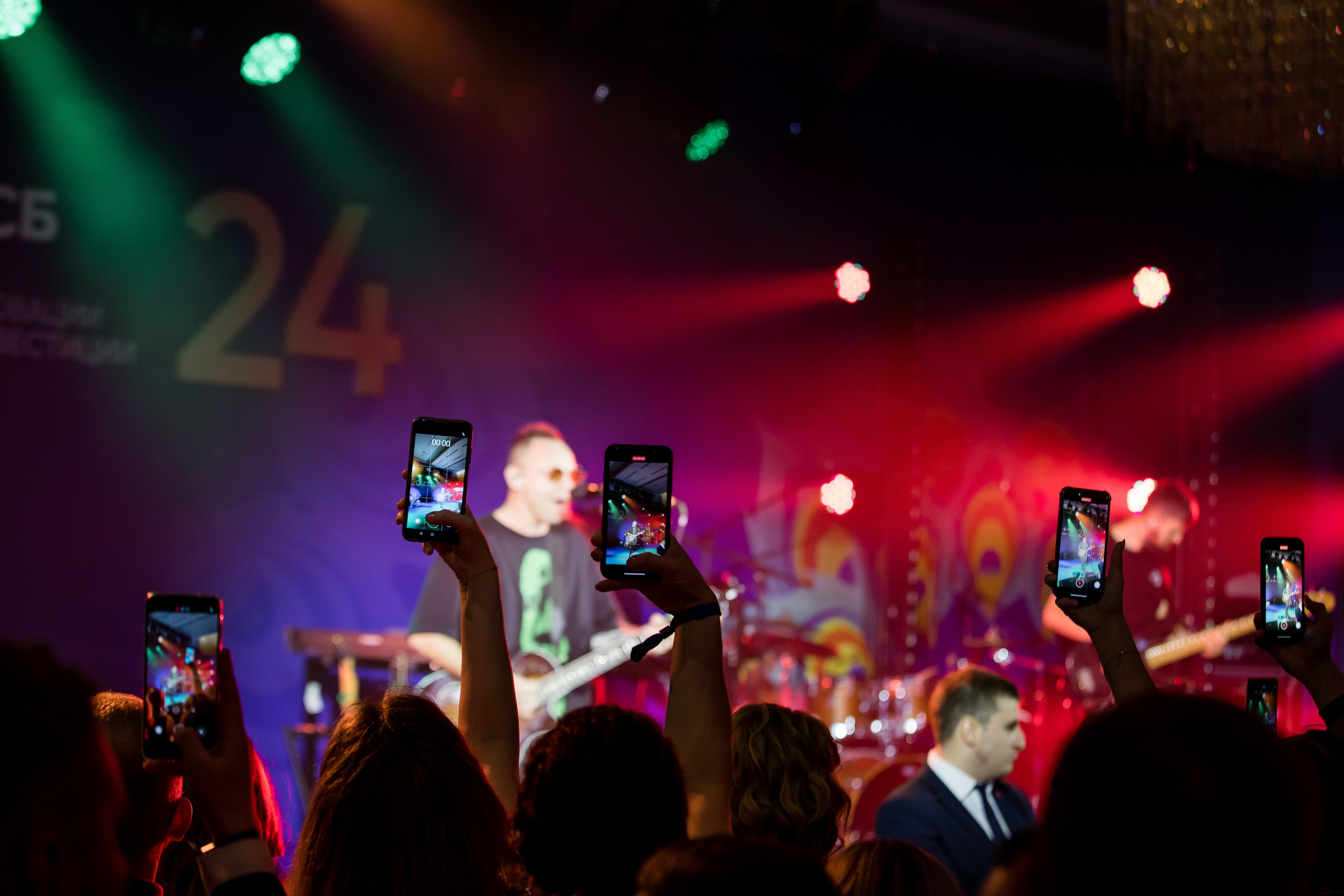 ПСБ. Репортажной и Свадебный фотограф Слава Цесарь