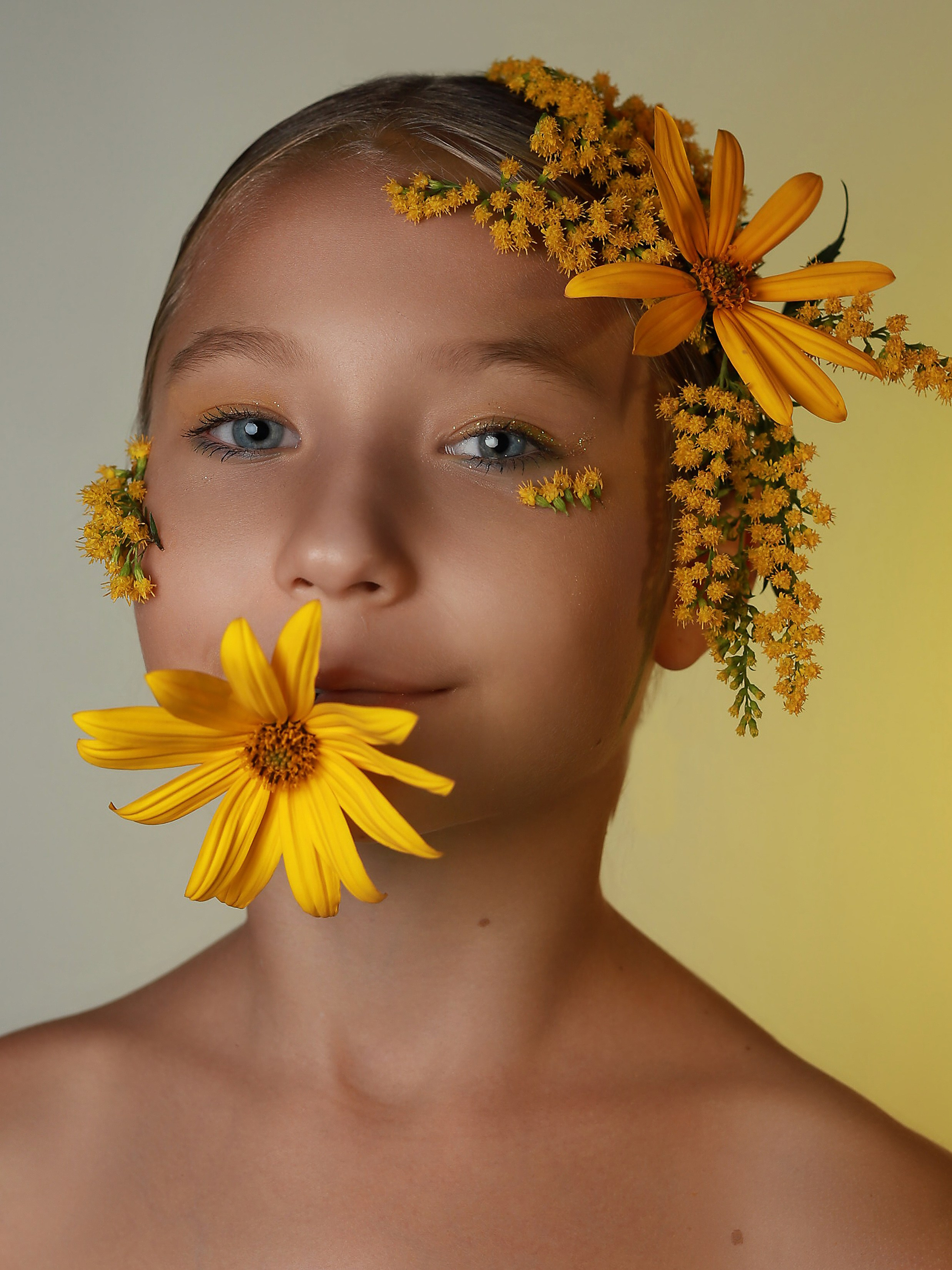 Портреты с цветами. Фотограф Юлия Мальцева