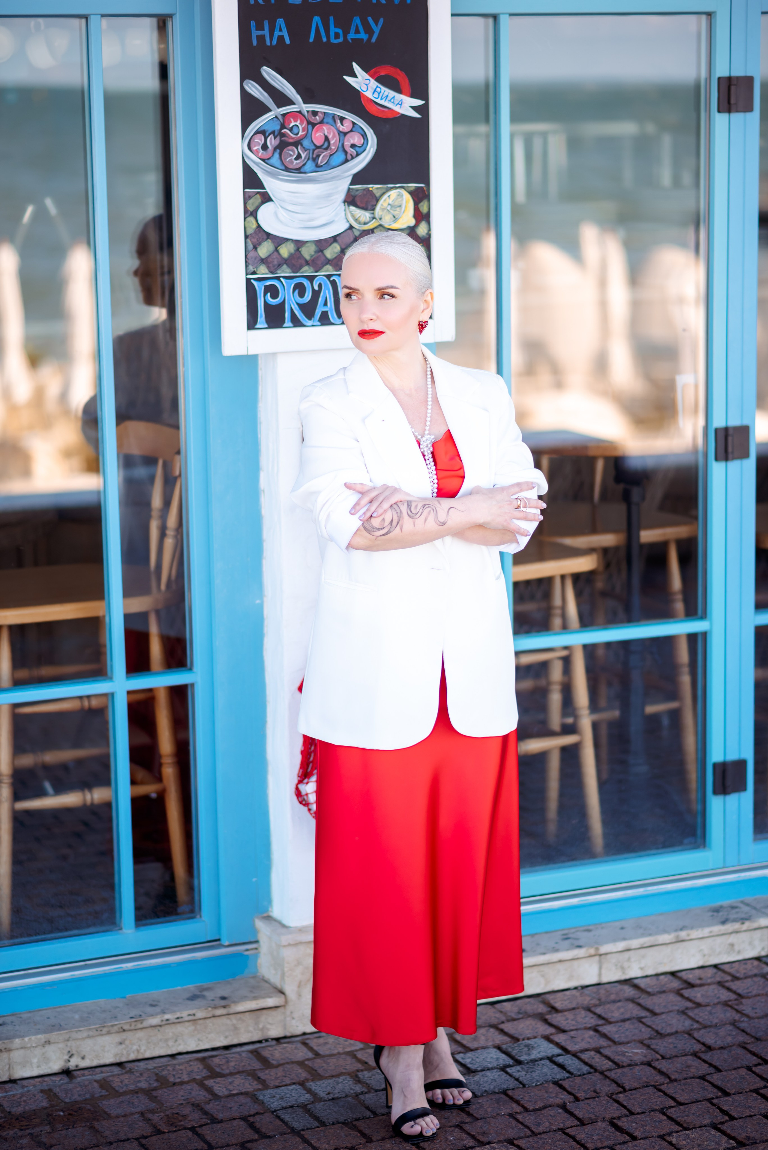 У кафе «Дельмар». Семейный и женский фотограф Лоо Краснодар Сочи Энем Татьяна Трибурт