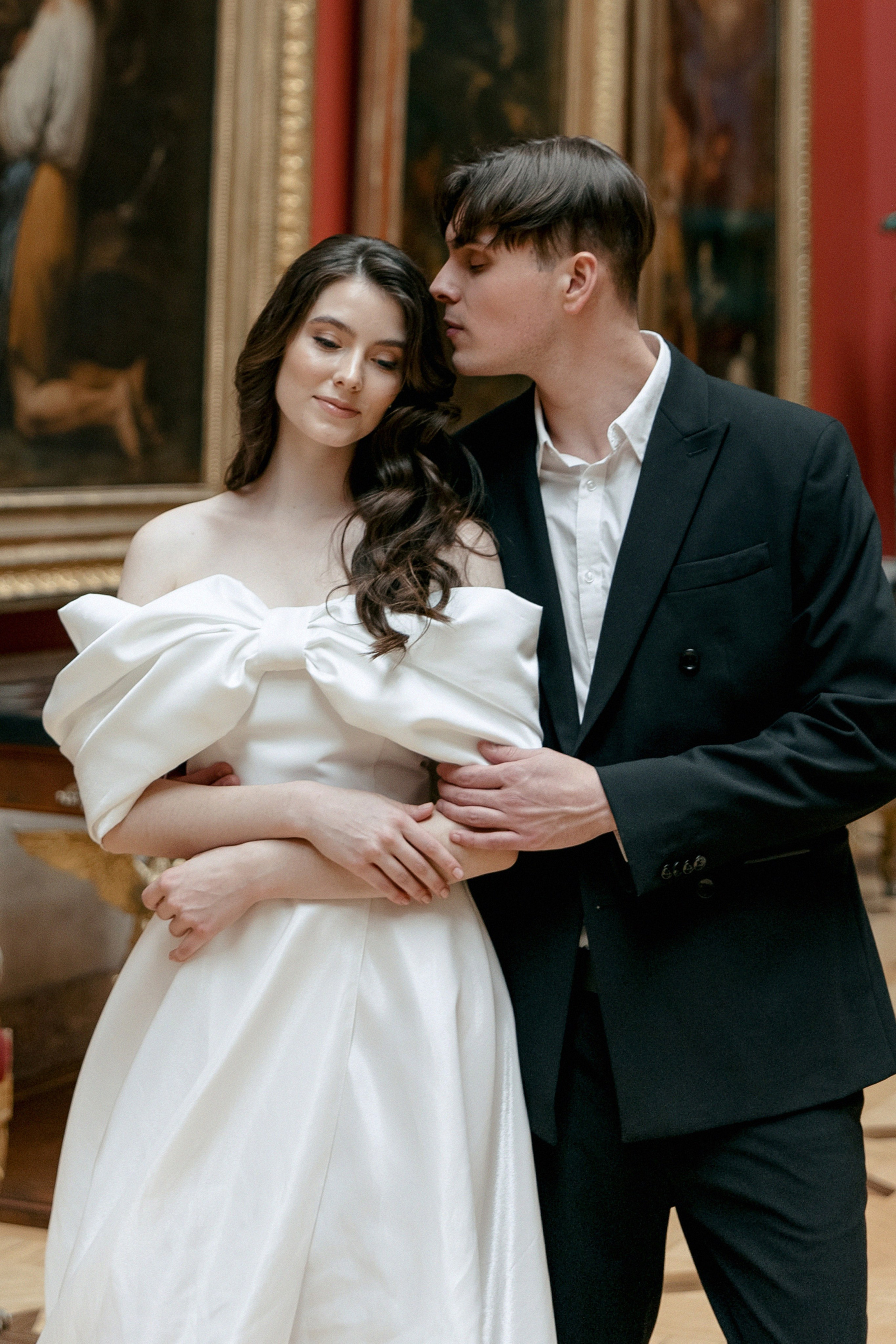 Свадебная фотосессия в Эрмитаже. Свадебный фотограф Москва