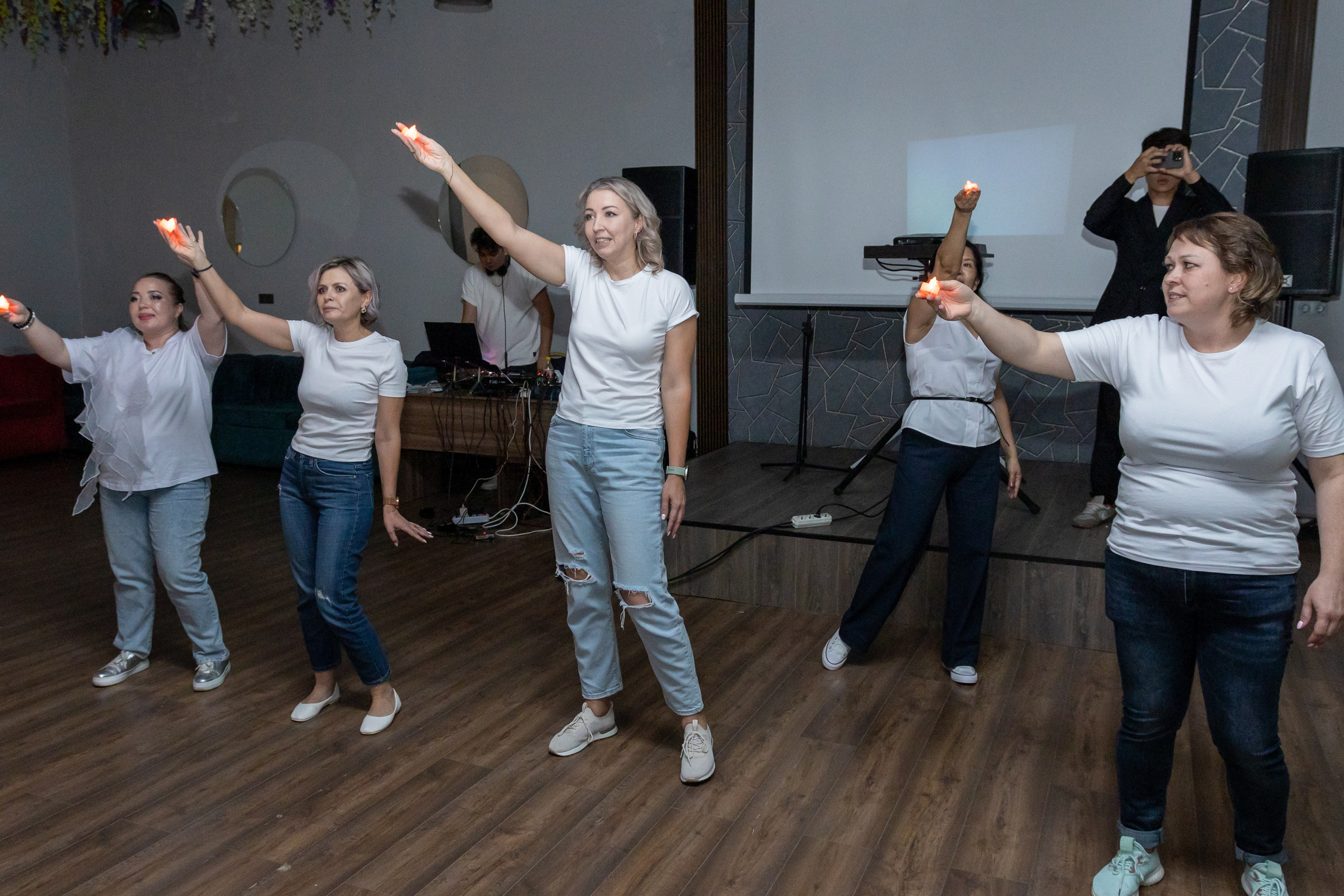 Выпускной вечер | Встреча рассвета. Фото и видеосъемка в Алматы