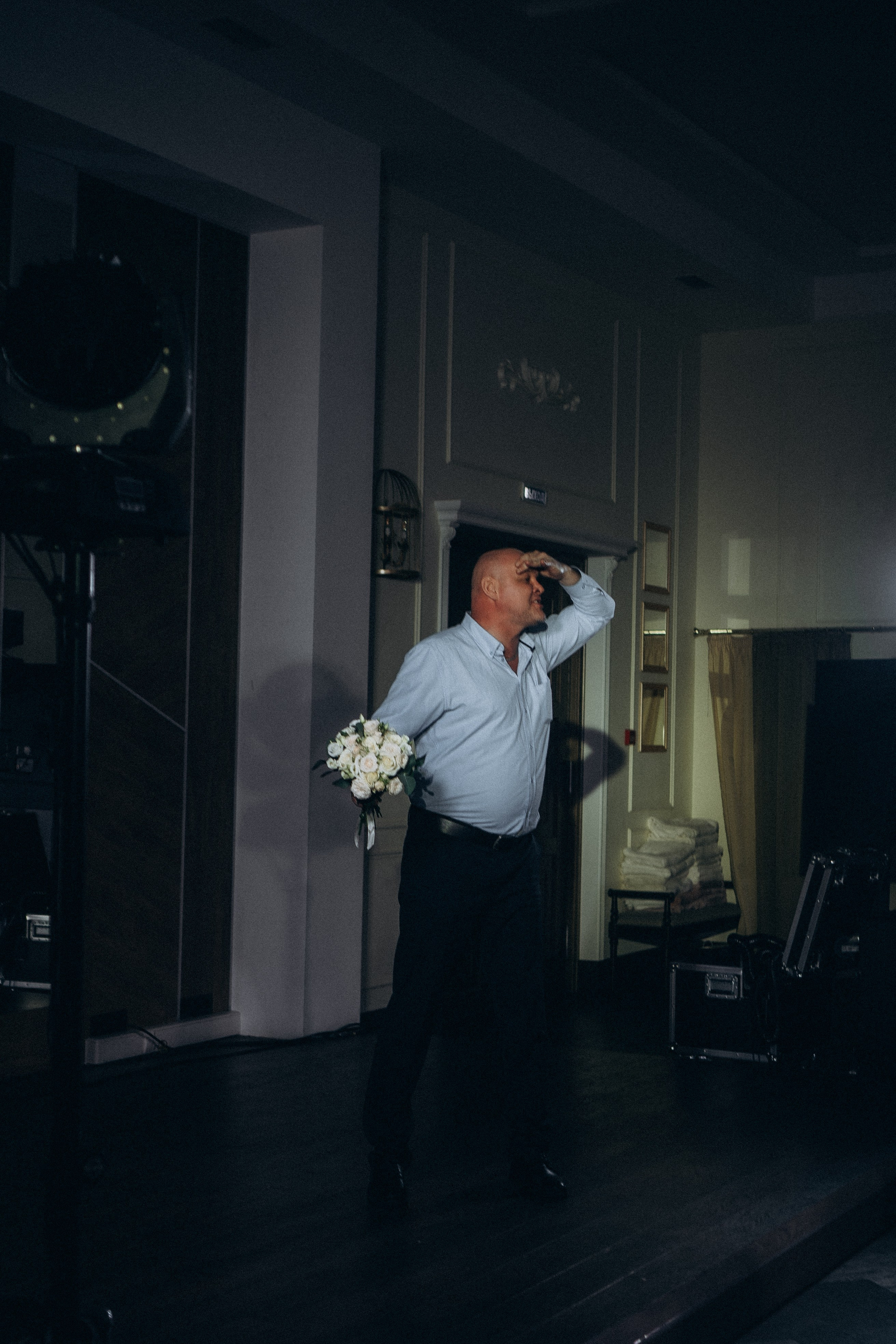 СВАДЕБНАЯ СЬЕМКА СБОРОВ В ОТЕЛЕ И ВЫЕЗД НА ЦЕРЕМОНИЮ (СНЯТО В СИБИРЕ В НИЖНЕВАРТОВСКЕ). Профессиональный фотограф, Санкт-Петербург — Виктория Богомолова